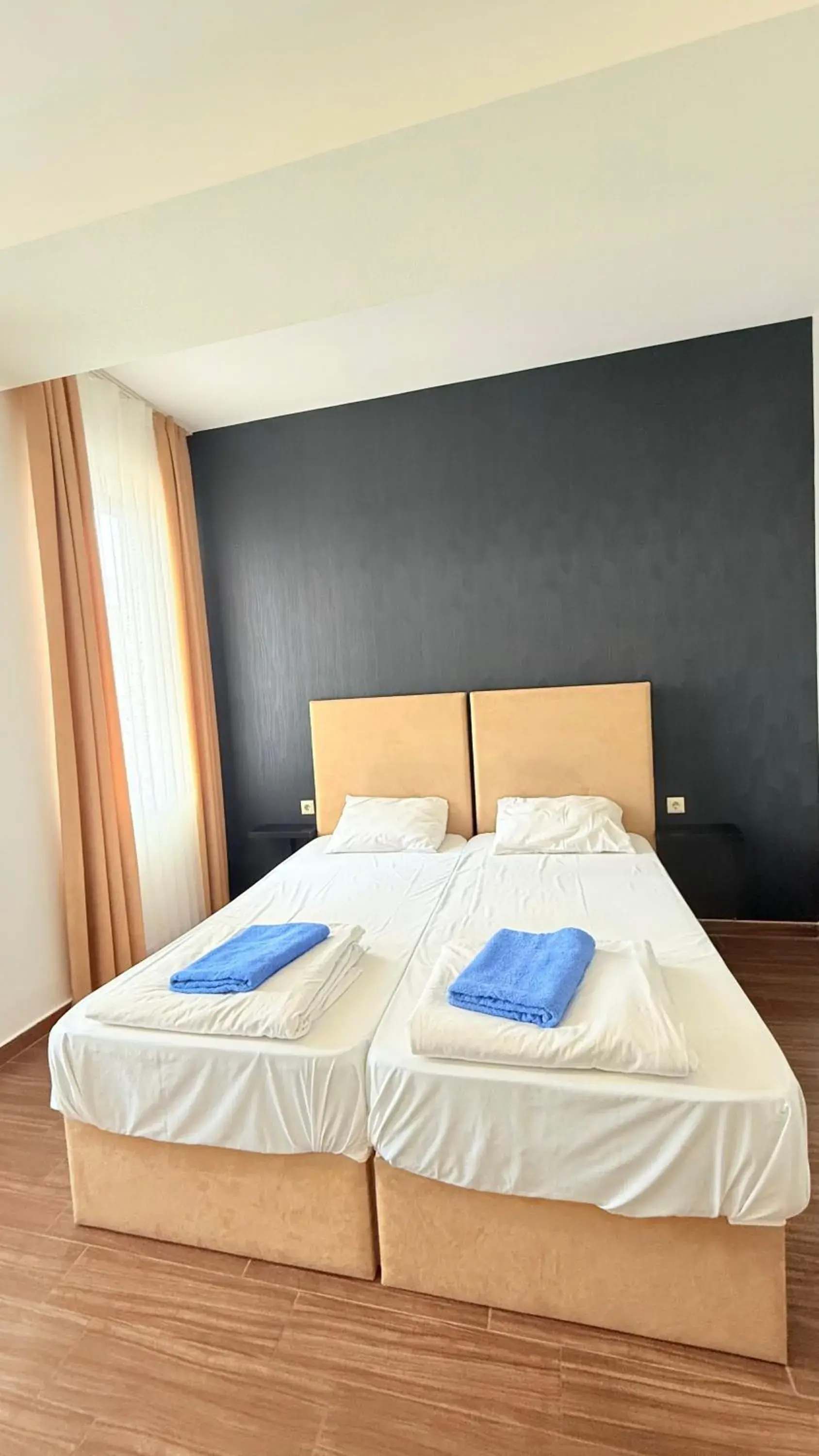 Deluxe Double or Twin Room with City View in StarHostel Deluxe Double or Twin Room with City View in StarHostel