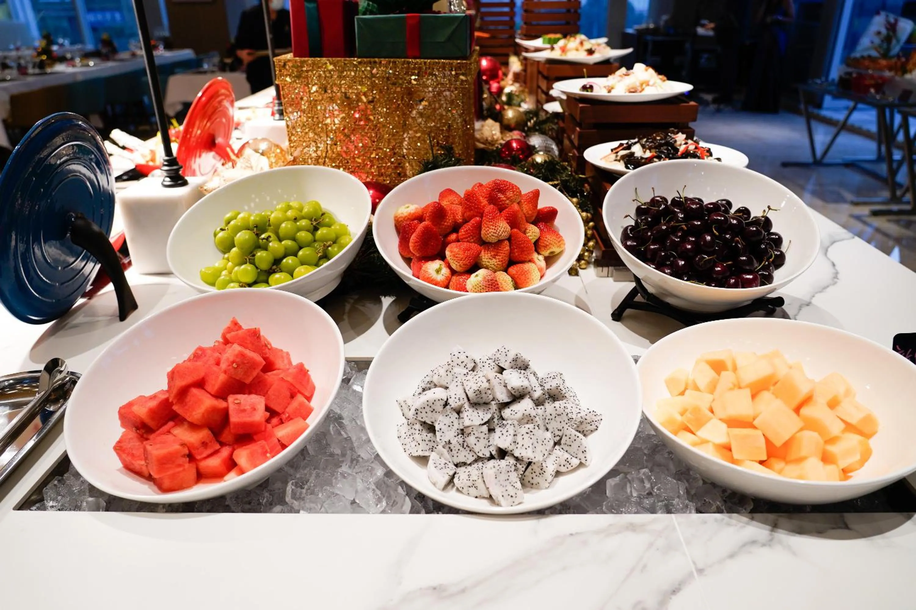 Buffet breakfast in Shan Zhi Ye Serviced Apartment Hotel - Houjie Wanda Plaza Liaoxia Subway Station