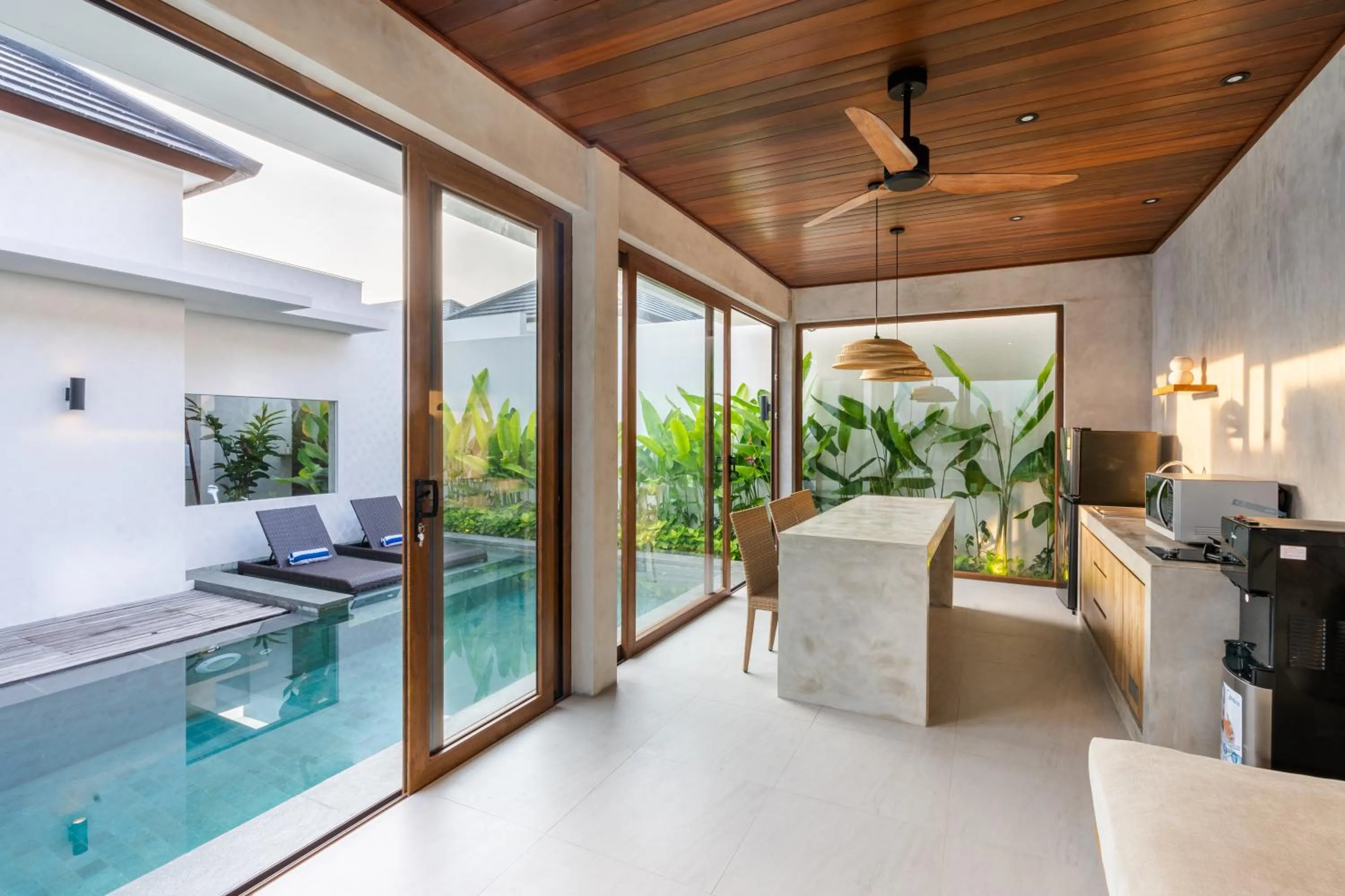 Patio in J4 Villas Sanur