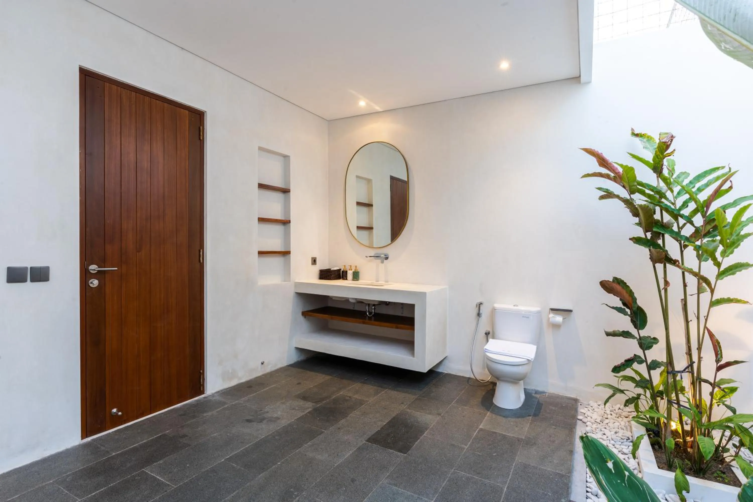 Toilet in J4 Villas Sanur