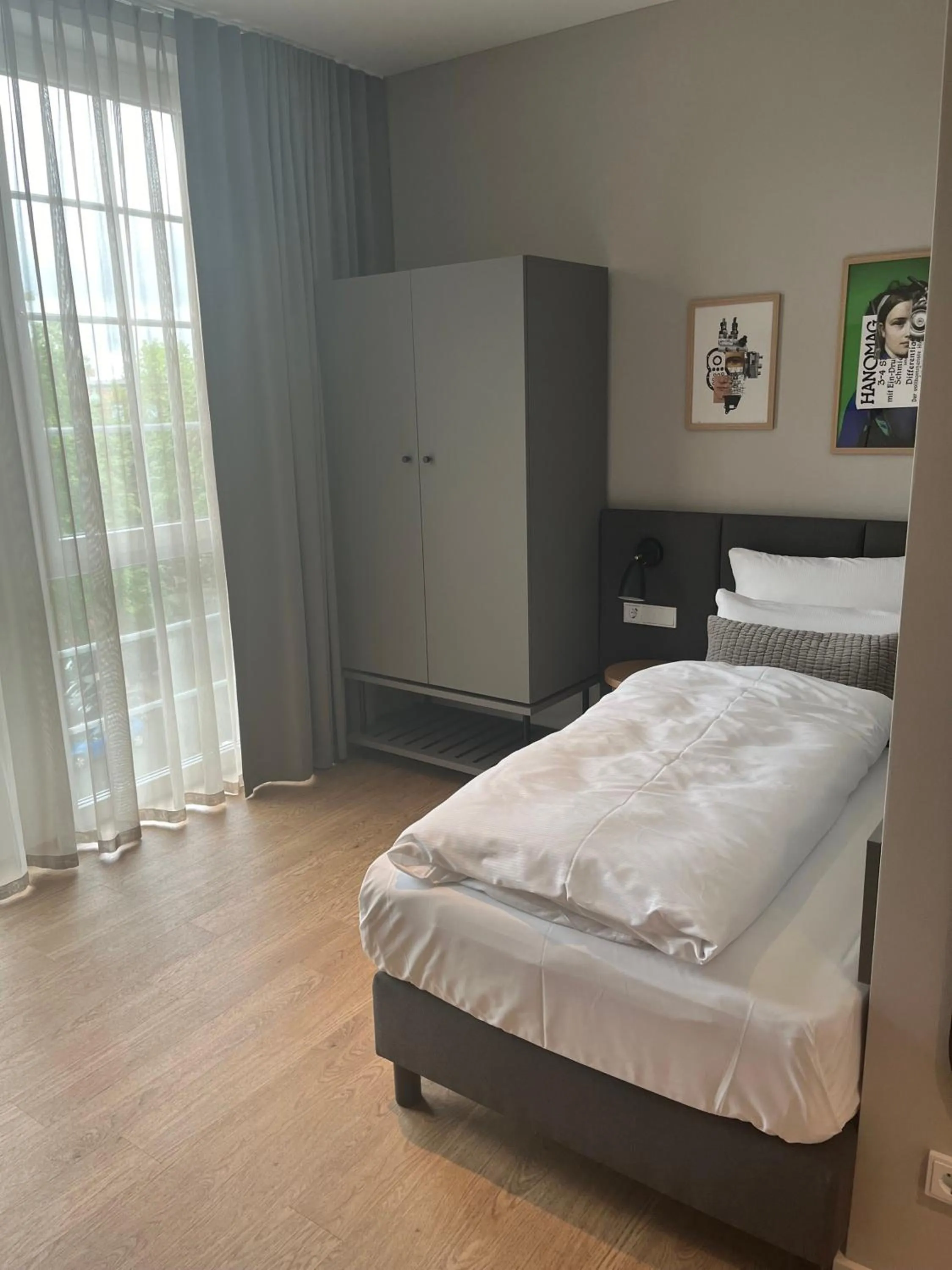 Photo of the whole room, Bed in INA Boutique Hannover-Linden - Digital Access