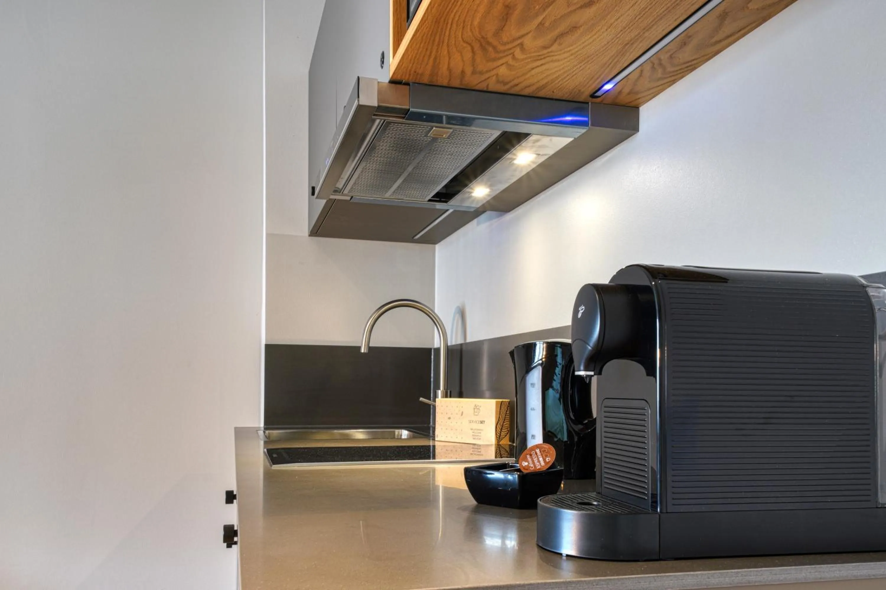 Kitchen or kitchenette in INA Boutique Hannover-Linden - Digital Access