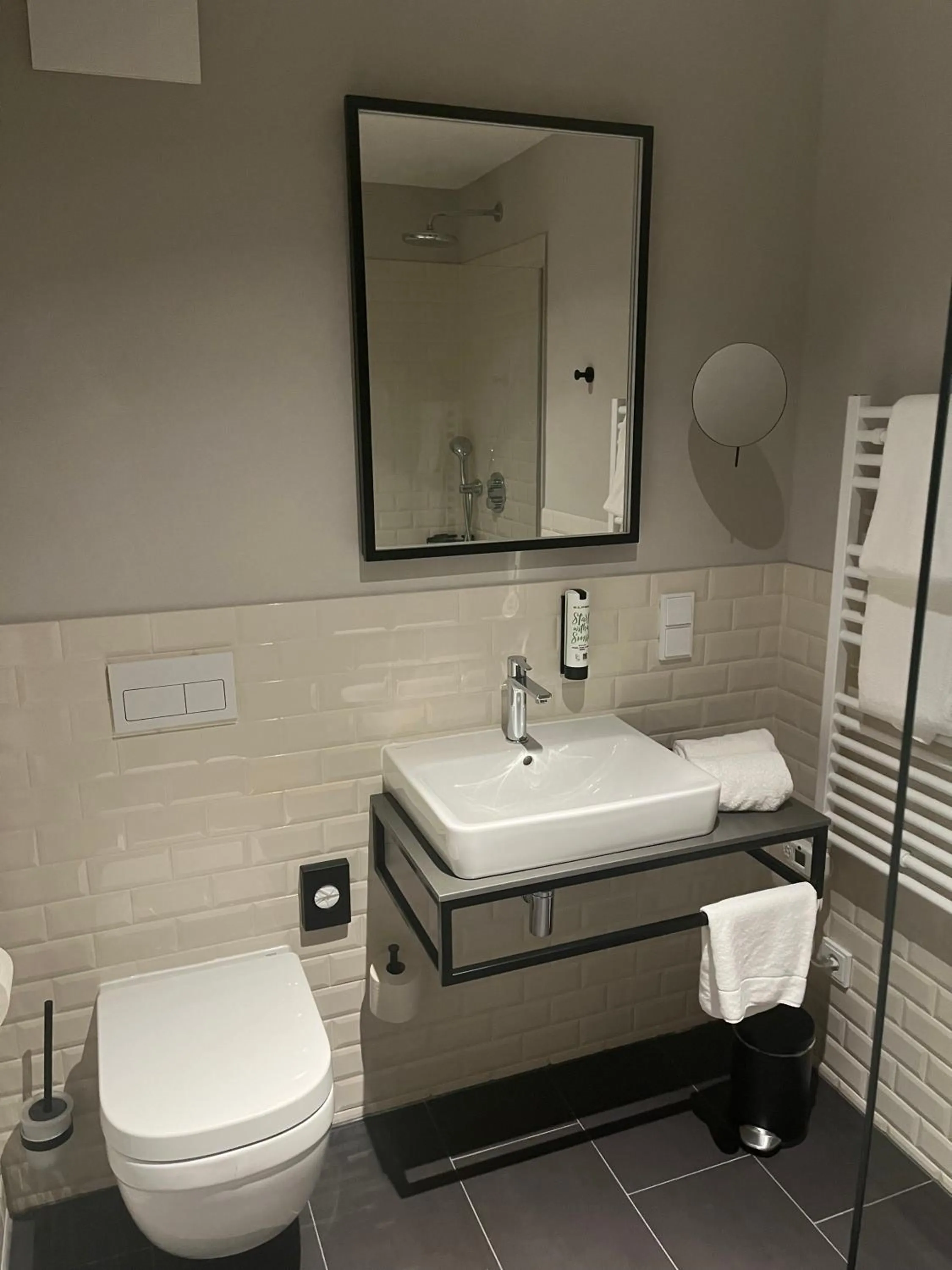 Bathroom in INA Boutique Hannover-Linden - Digital Access