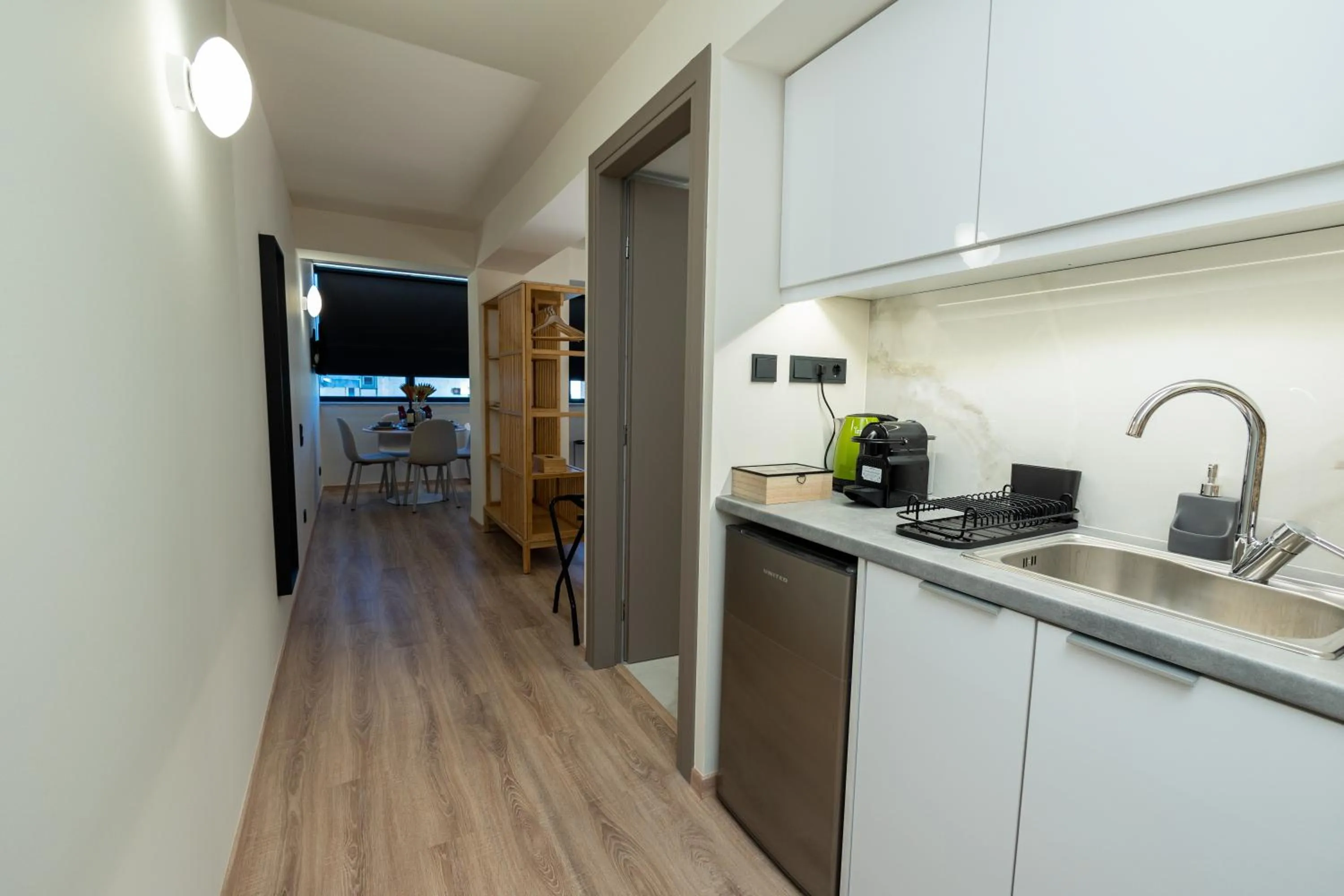 Kitchen or kitchenette in Athens Airport Living spaces