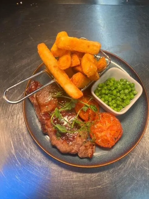 Restaurant/places to eat in Silverstone Golf Club And Hotel