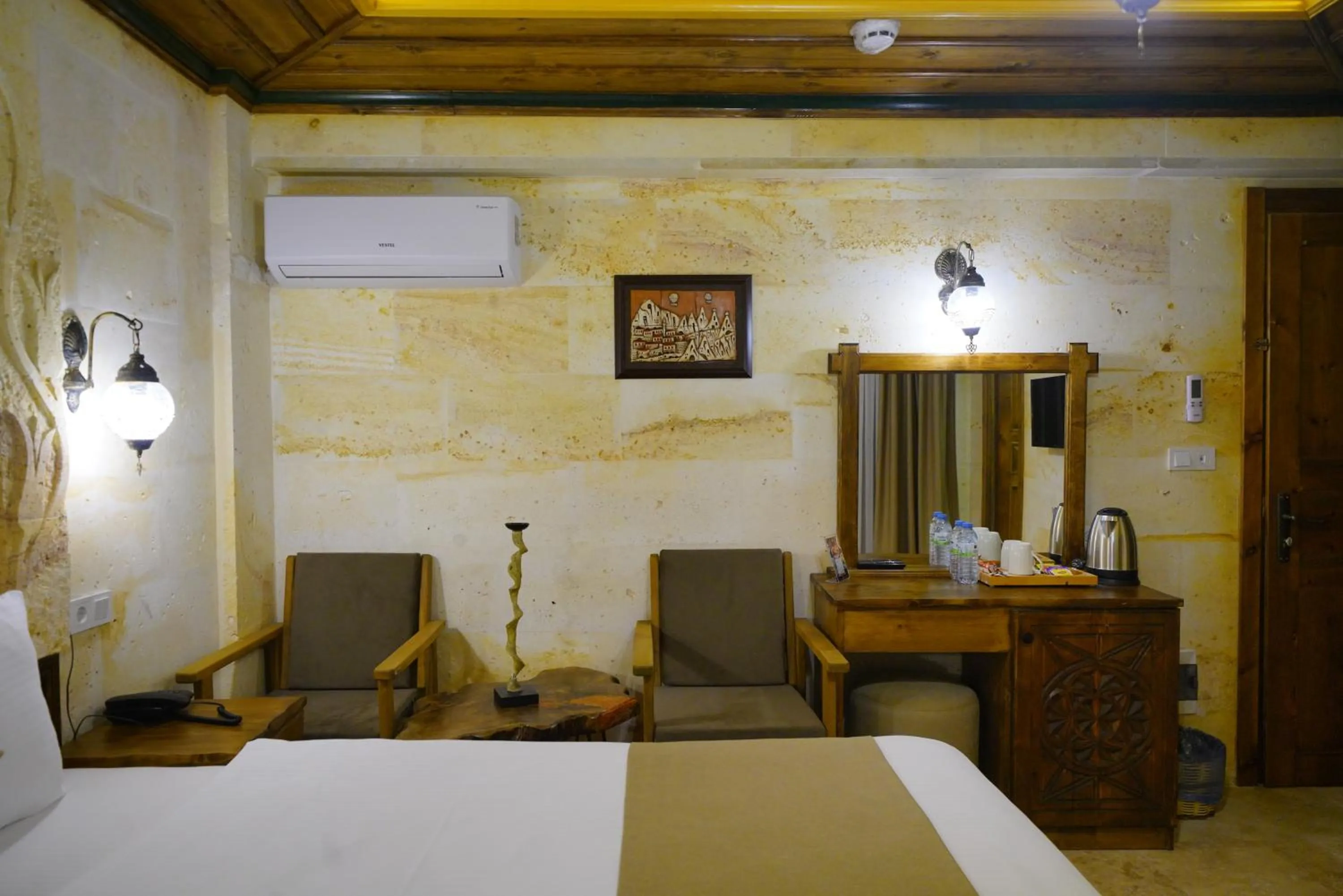 Bed in Enjoy Stone Hotel