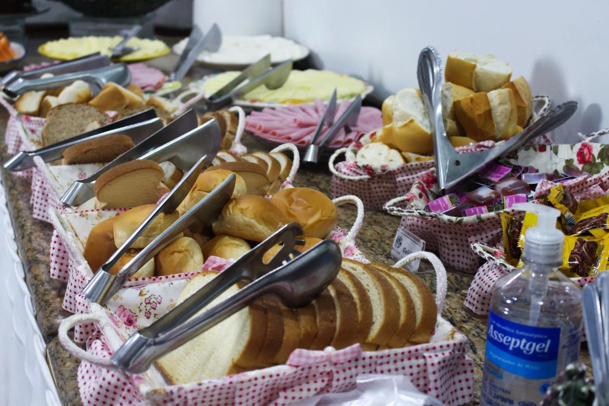 Food and drinks in Hotel São Charbel