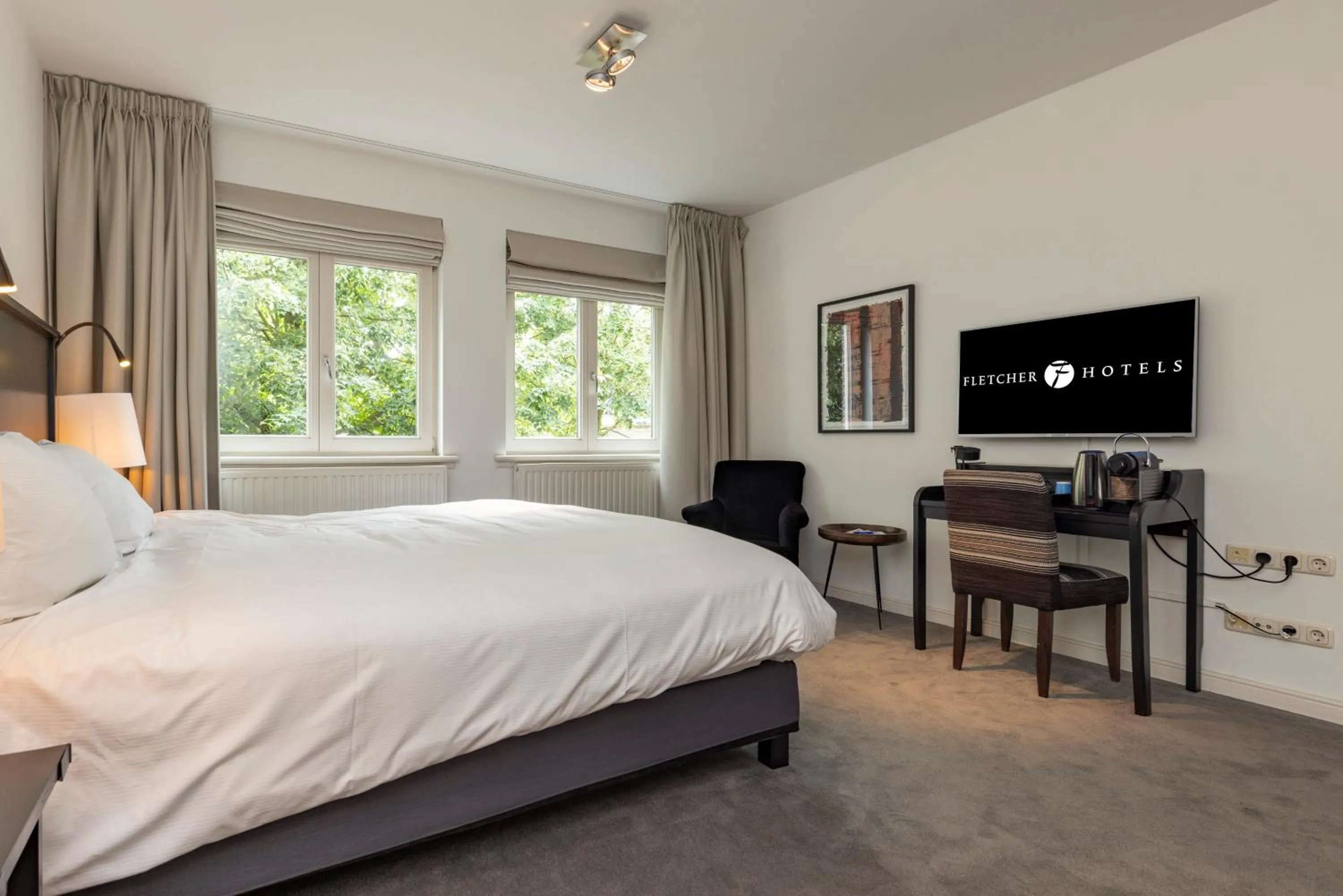 Bedroom, Bed in Fletcher Hotel Château De Raay