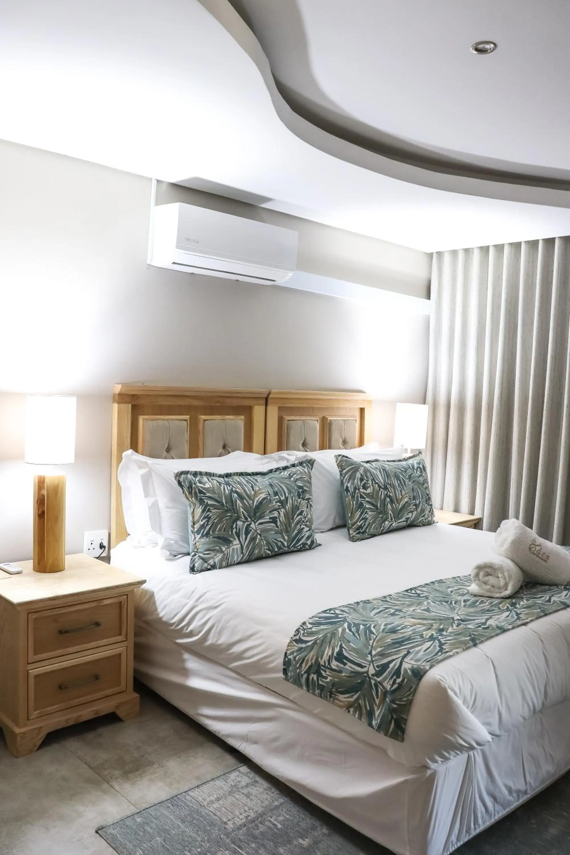 Bed in EDEN BOUTIQUE HOTEL