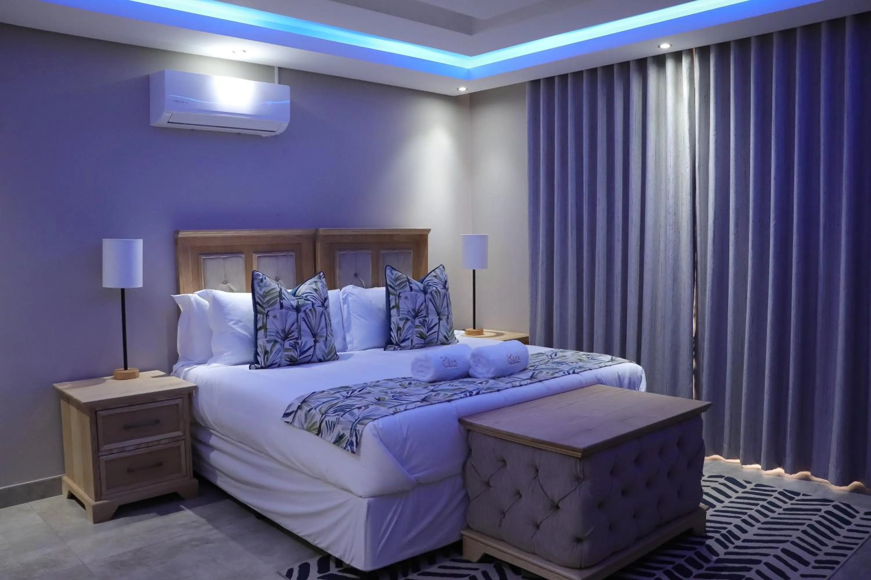 Bed in EDEN BOUTIQUE HOTEL