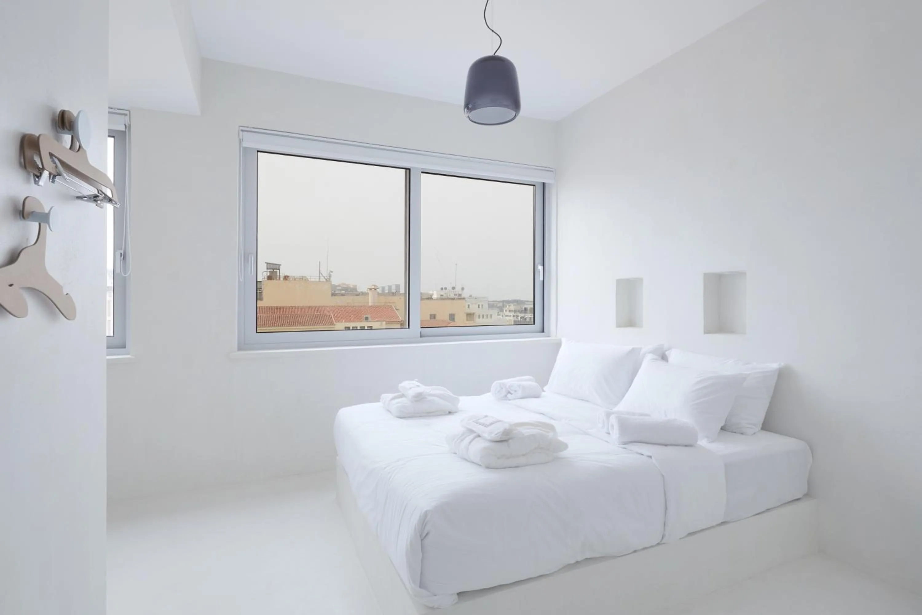 Photo of the whole room, Bed in Athens Penthouse