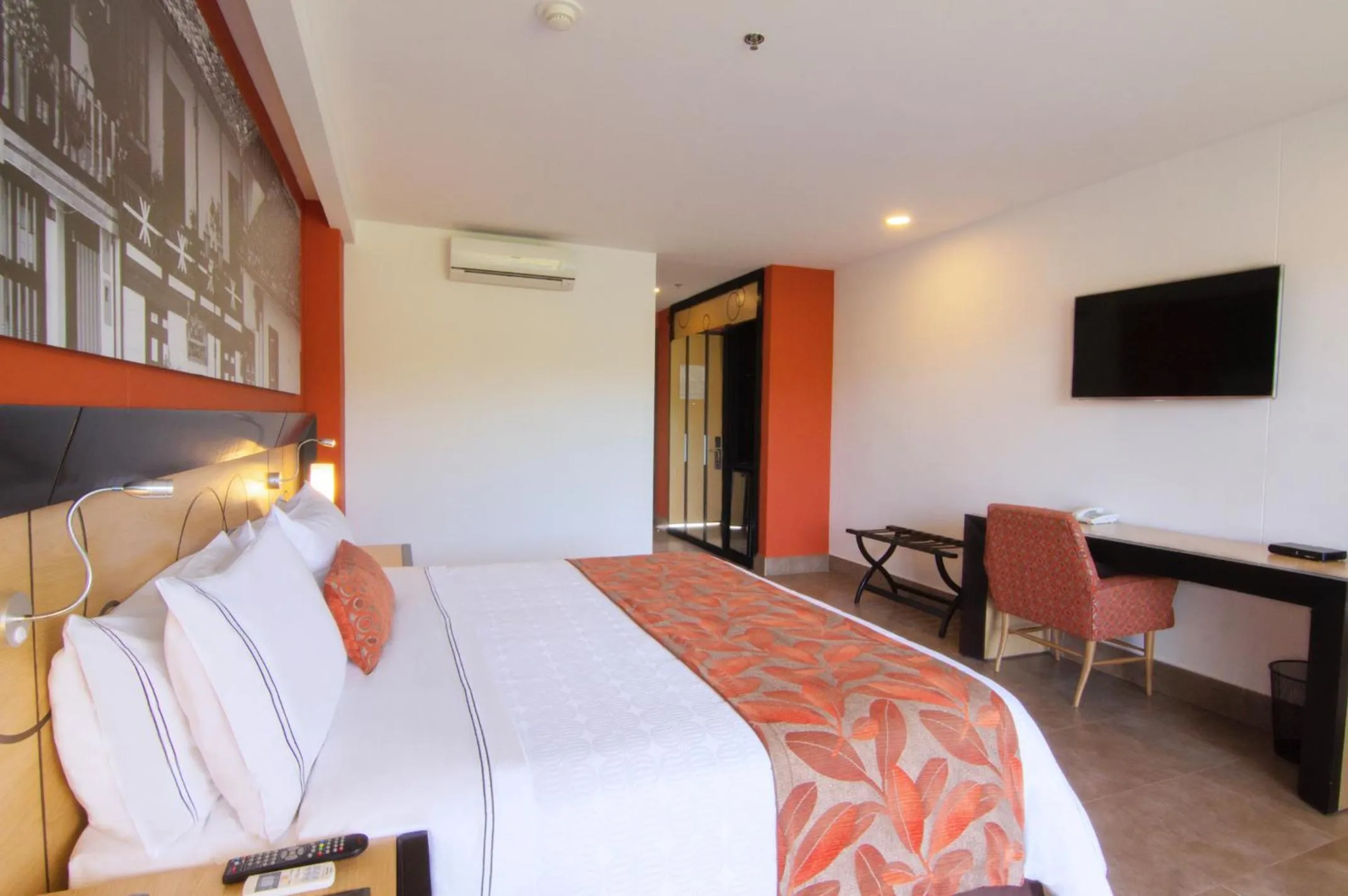 Bed in Sonesta Hotel Pereira