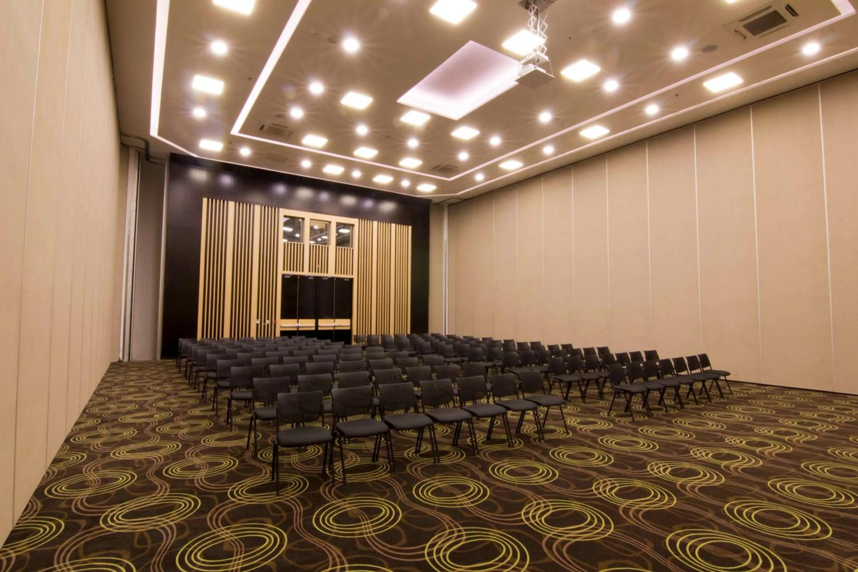 Meeting/conference room in Sonesta Hotel Pereira