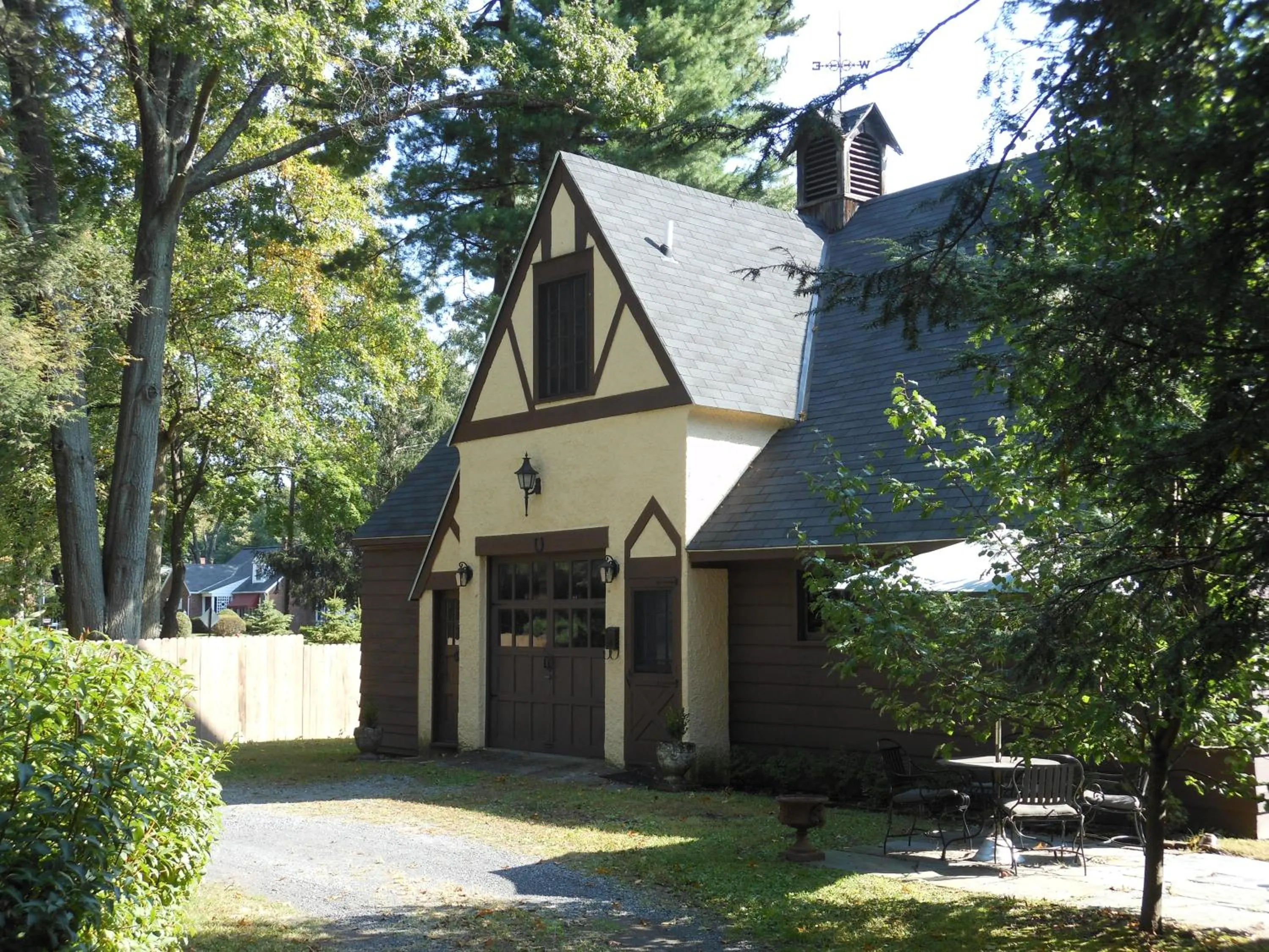 Garden in The Carriage House Loft