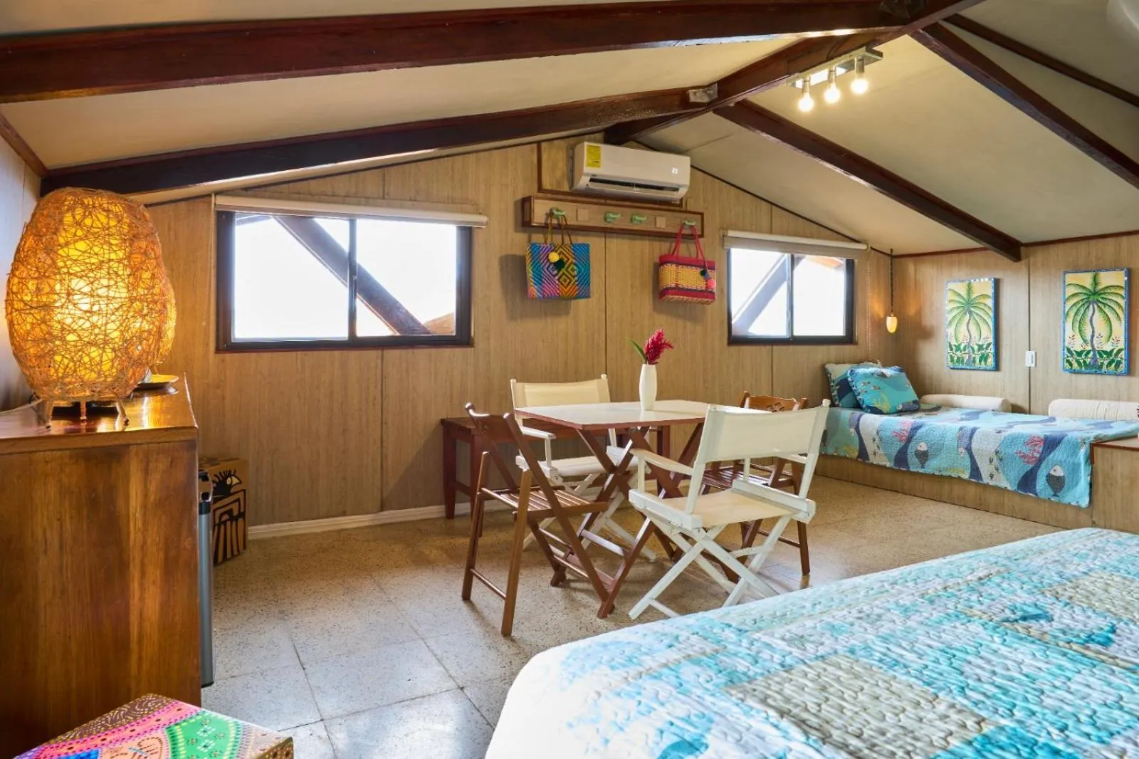 Dining area, Bed in Casa Congo & Casa Rayo Verde - Restaurante - Galeria de arte
