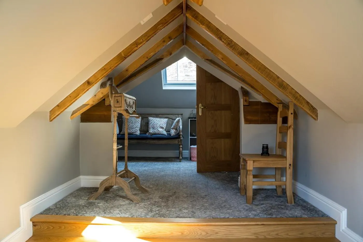Shower in Farnley Tower Guesthouse