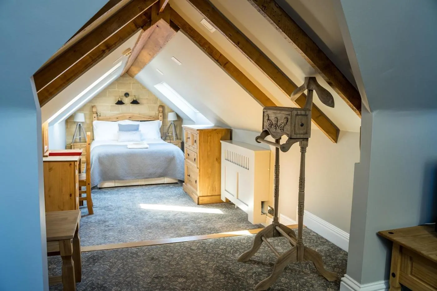 Shower, Bed in Farnley Tower Guesthouse