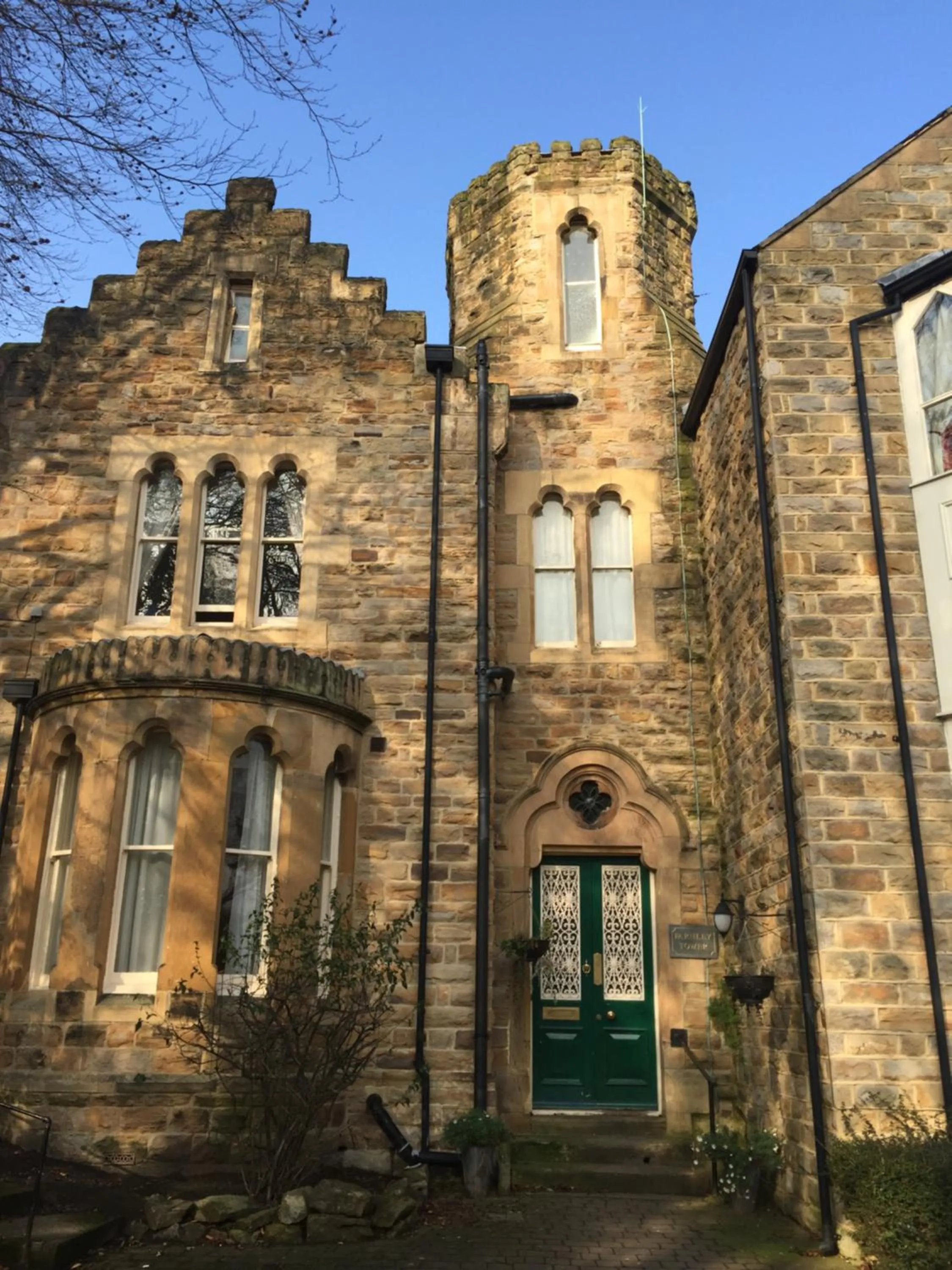 Facade/entrance in Farnley Tower Guesthouse