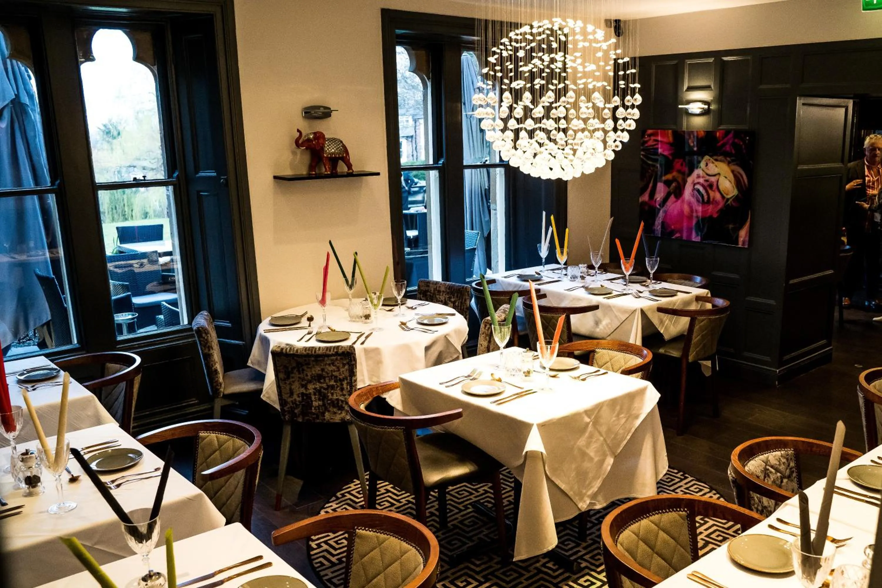 Toilet in Farnley Tower Guesthouse