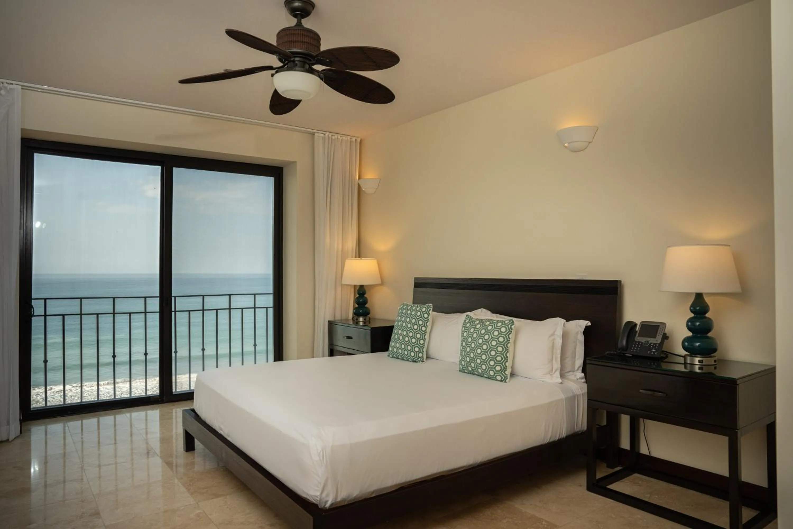 Bed in Crocs Resort & Casino