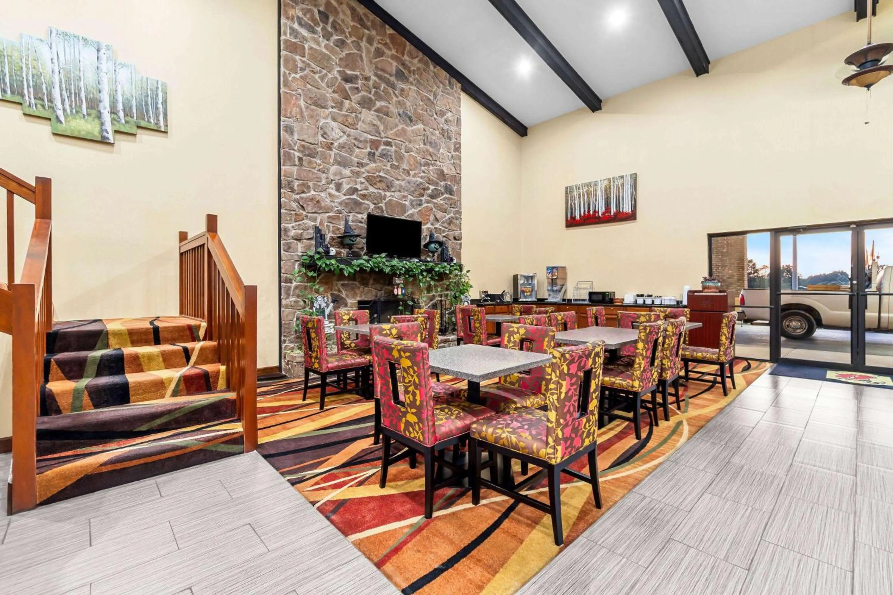 Lobby or reception in Super 8 by Wyndham Paragould