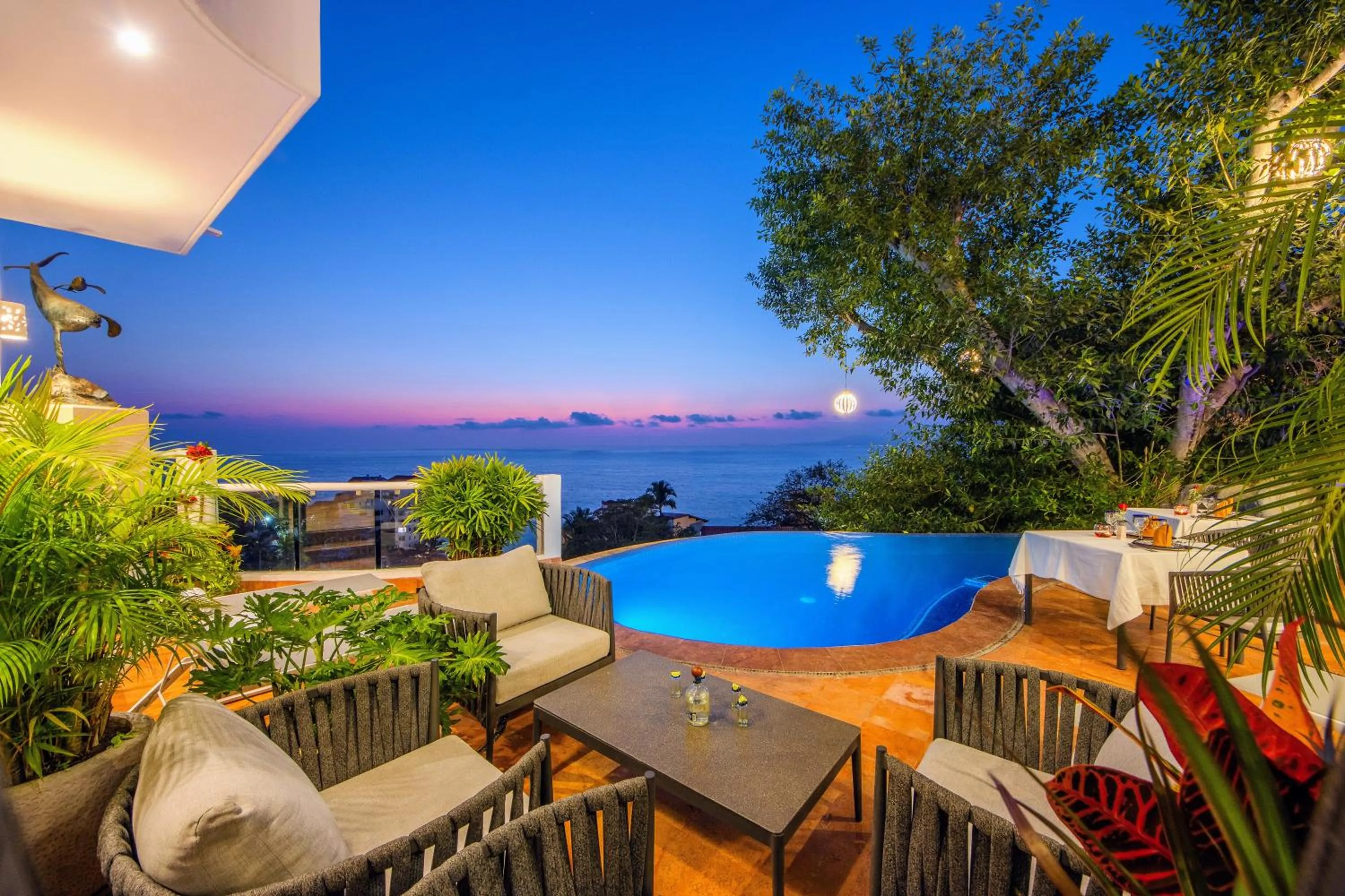 Swimming pool in Villa Divina Luxury Boutique - Adults Only