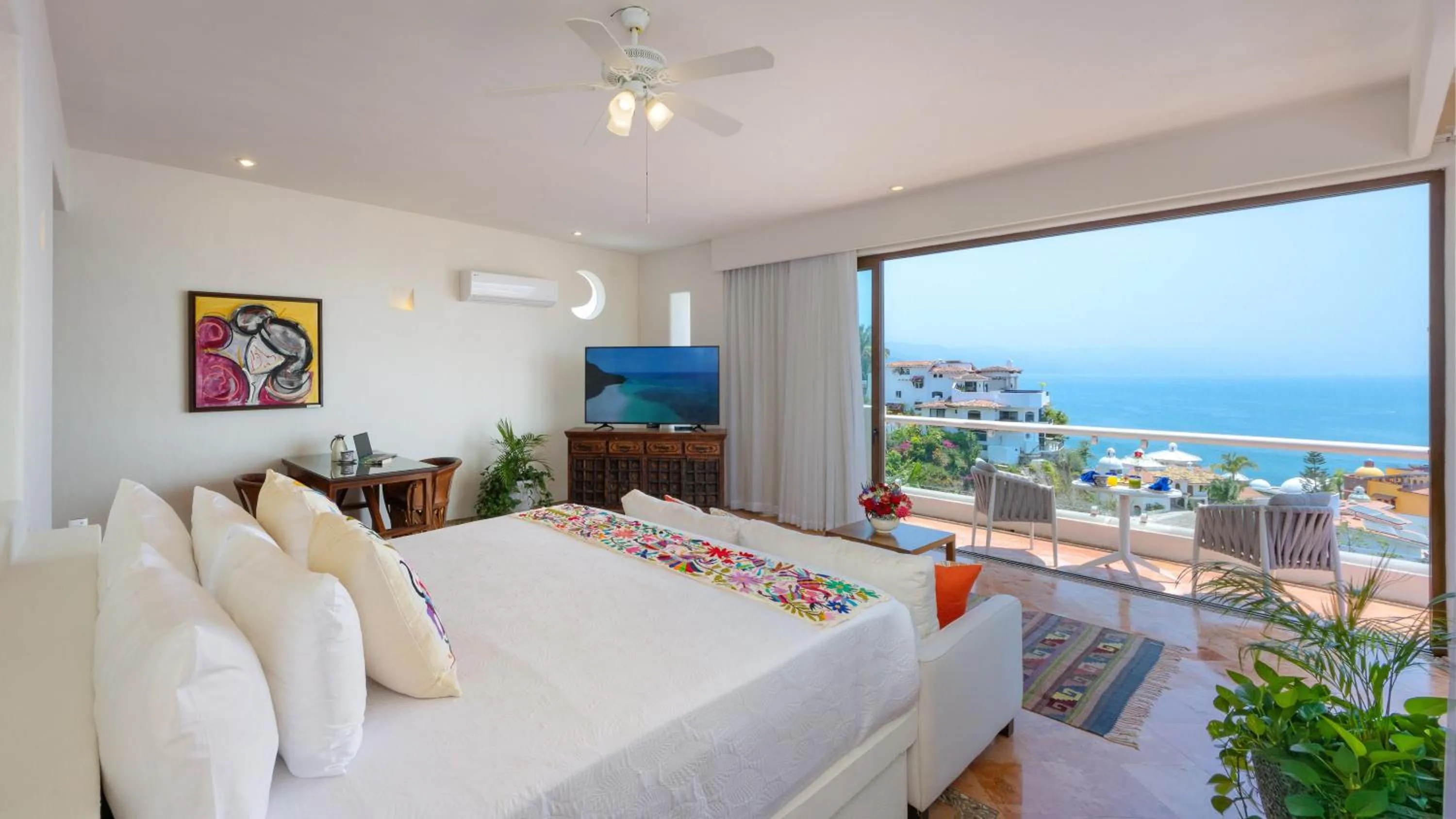 Sea view, Bed in Villa Divina Luxury Boutique - Adults Only