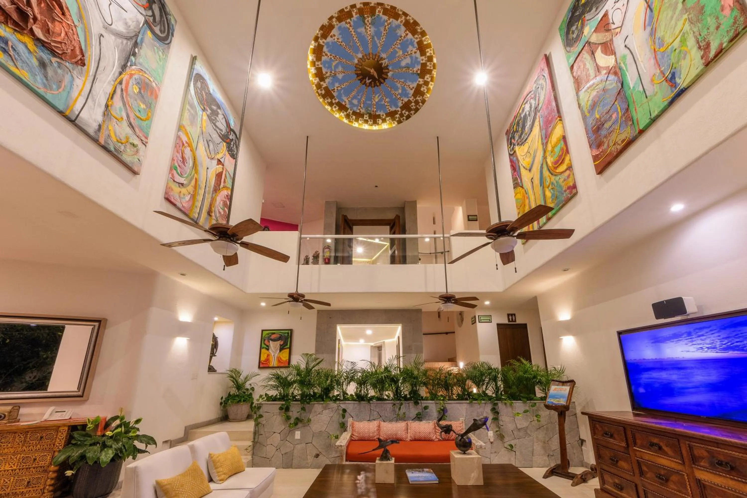 Communal lounge/ TV room in Villa Divina Luxury Boutique - Adults Only