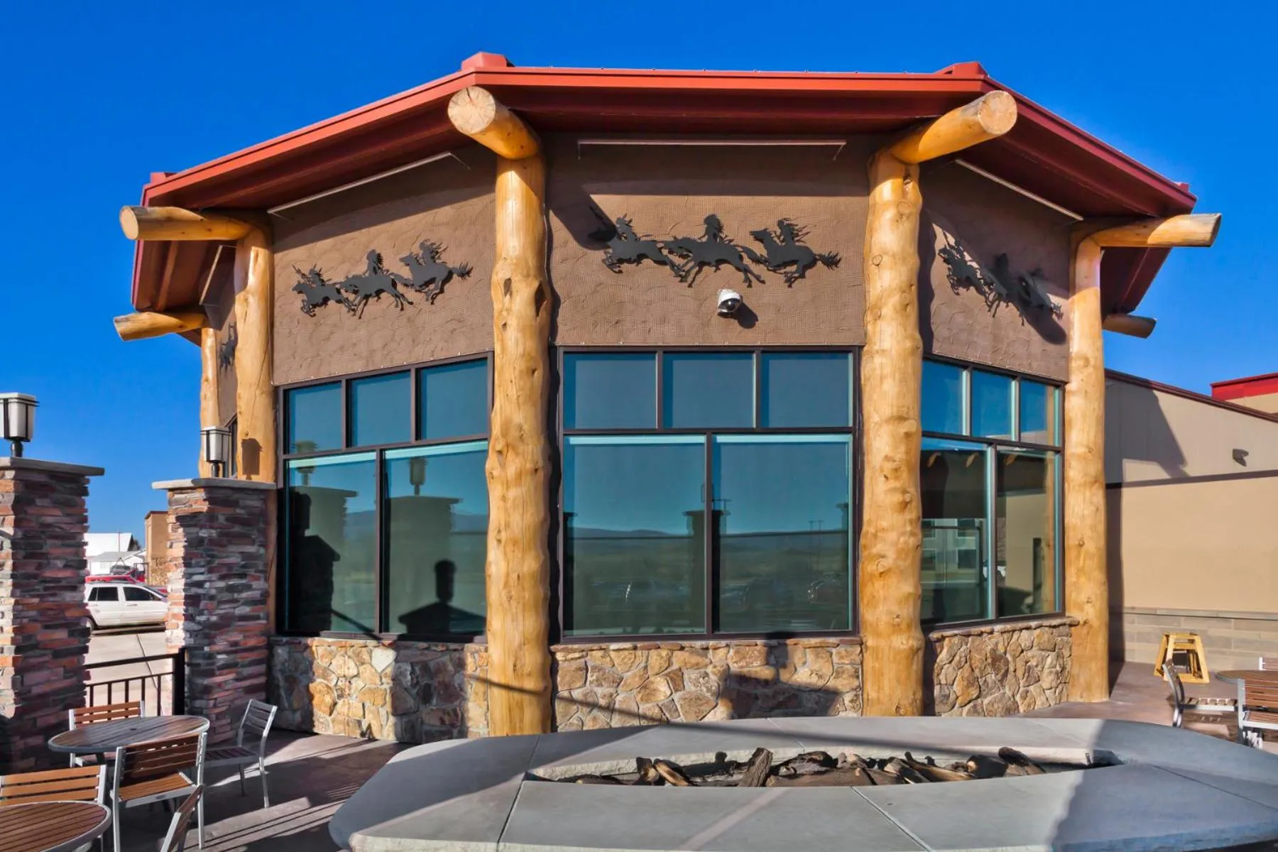 Property building in Shoshone Rose Casino & Hotel