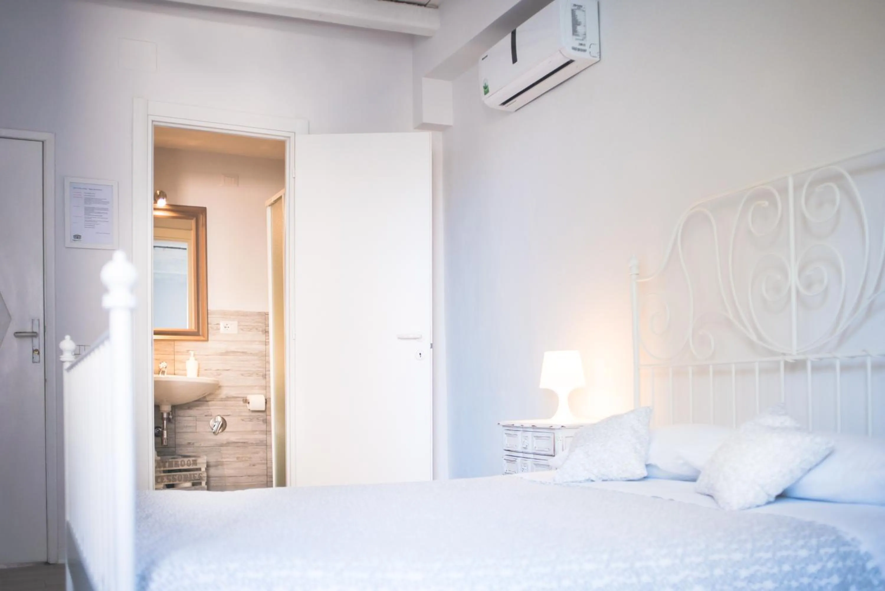 Bathroom, Bed in B&B A Portata di Mare