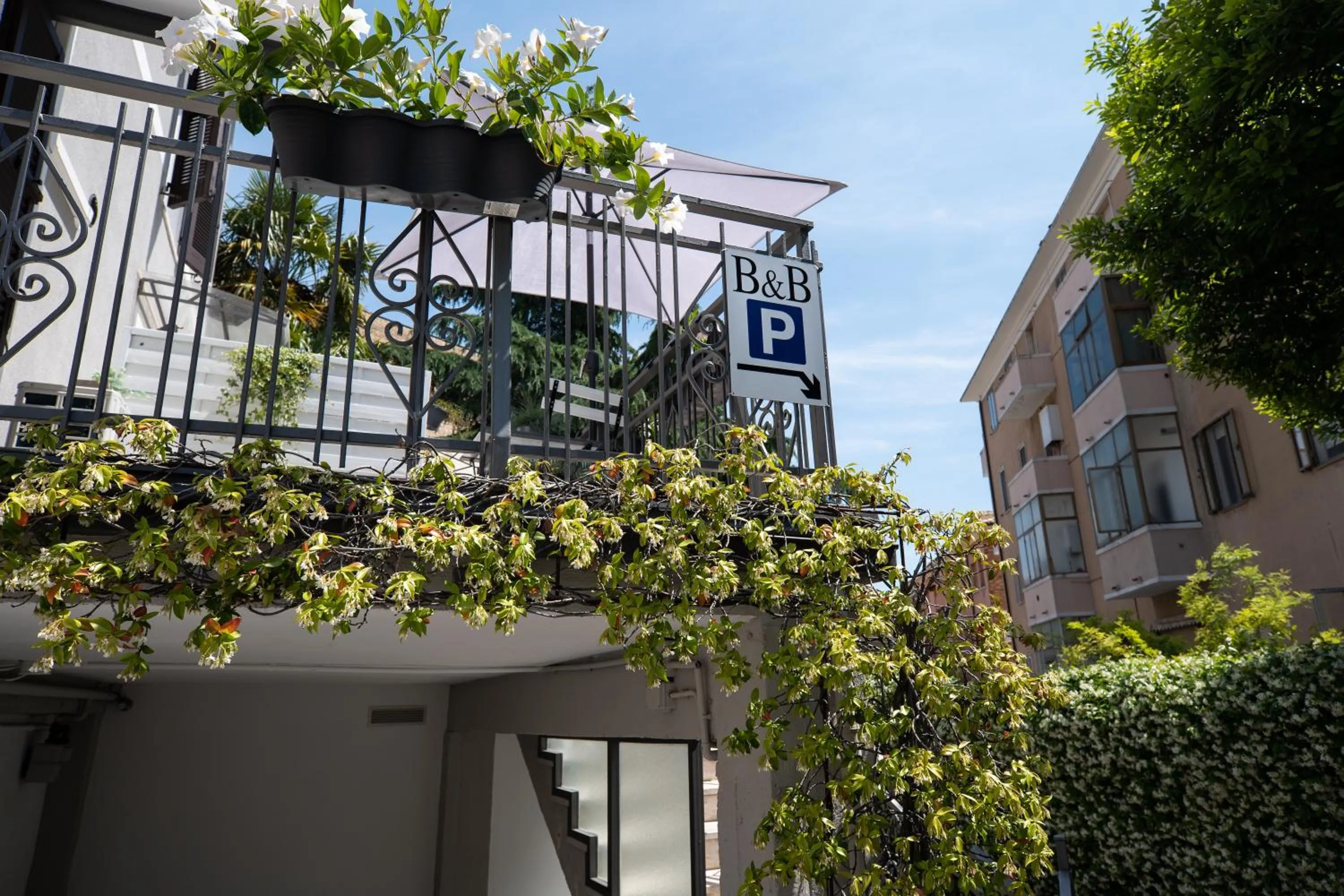 Parking in B&B A Portata di Mare