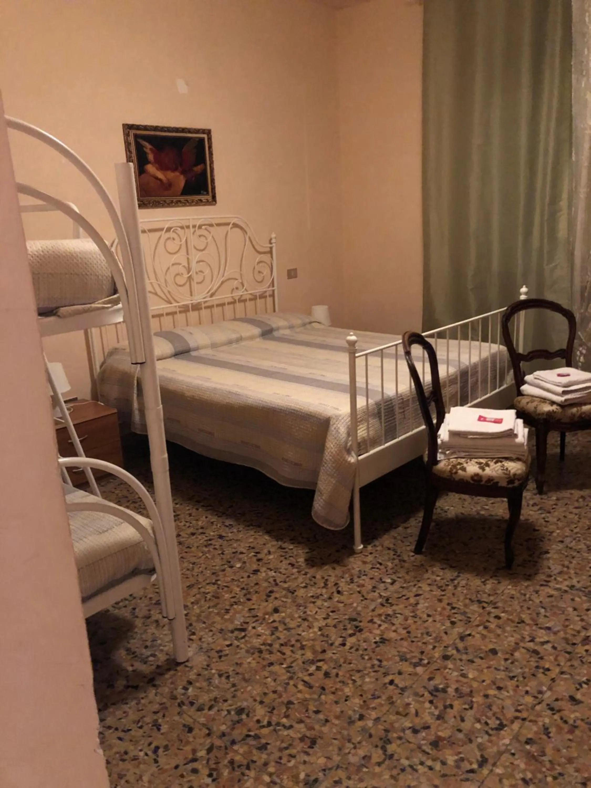 bunk bed, Bed in B&B Amelia