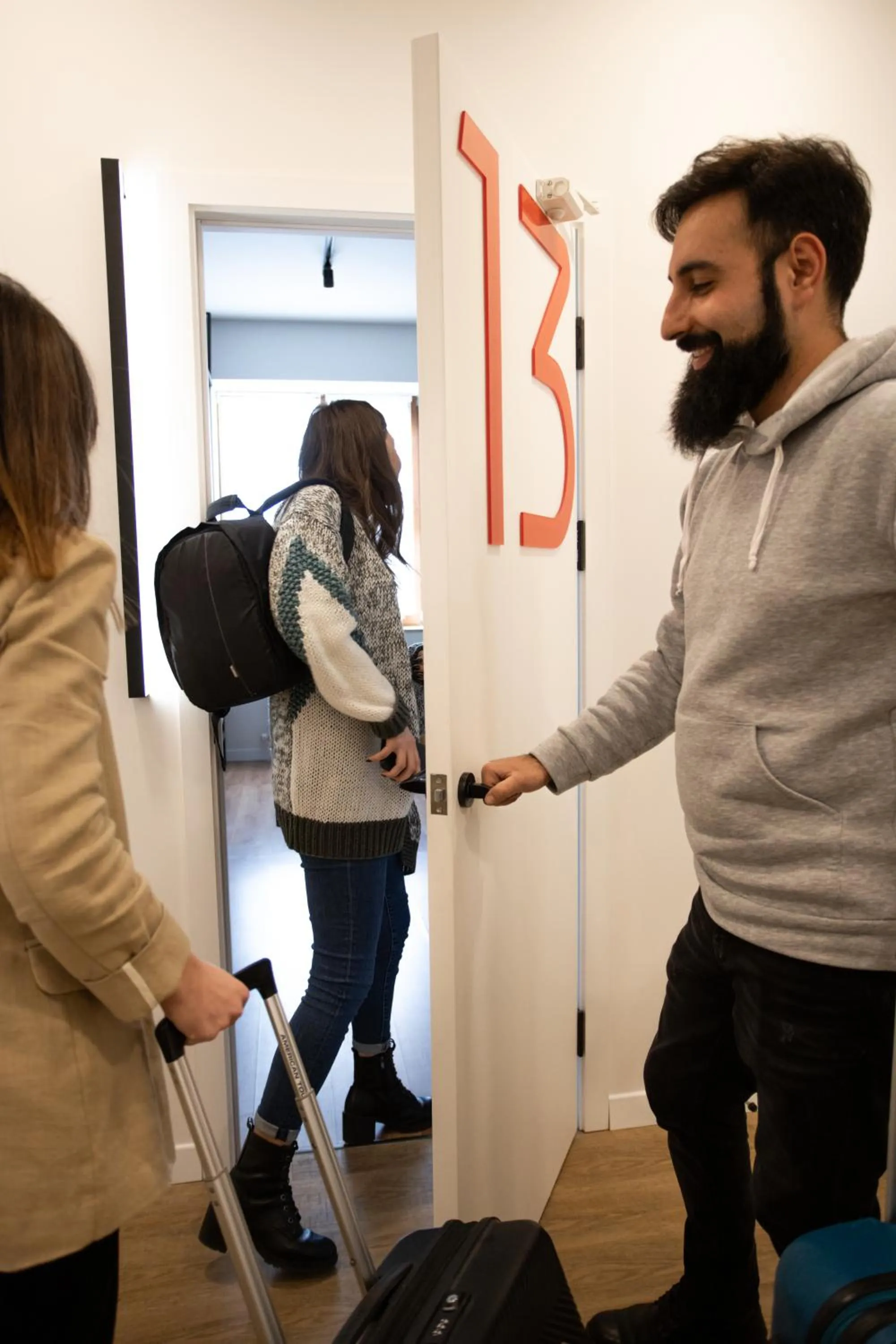 Area and facilities in Kantar Hostel