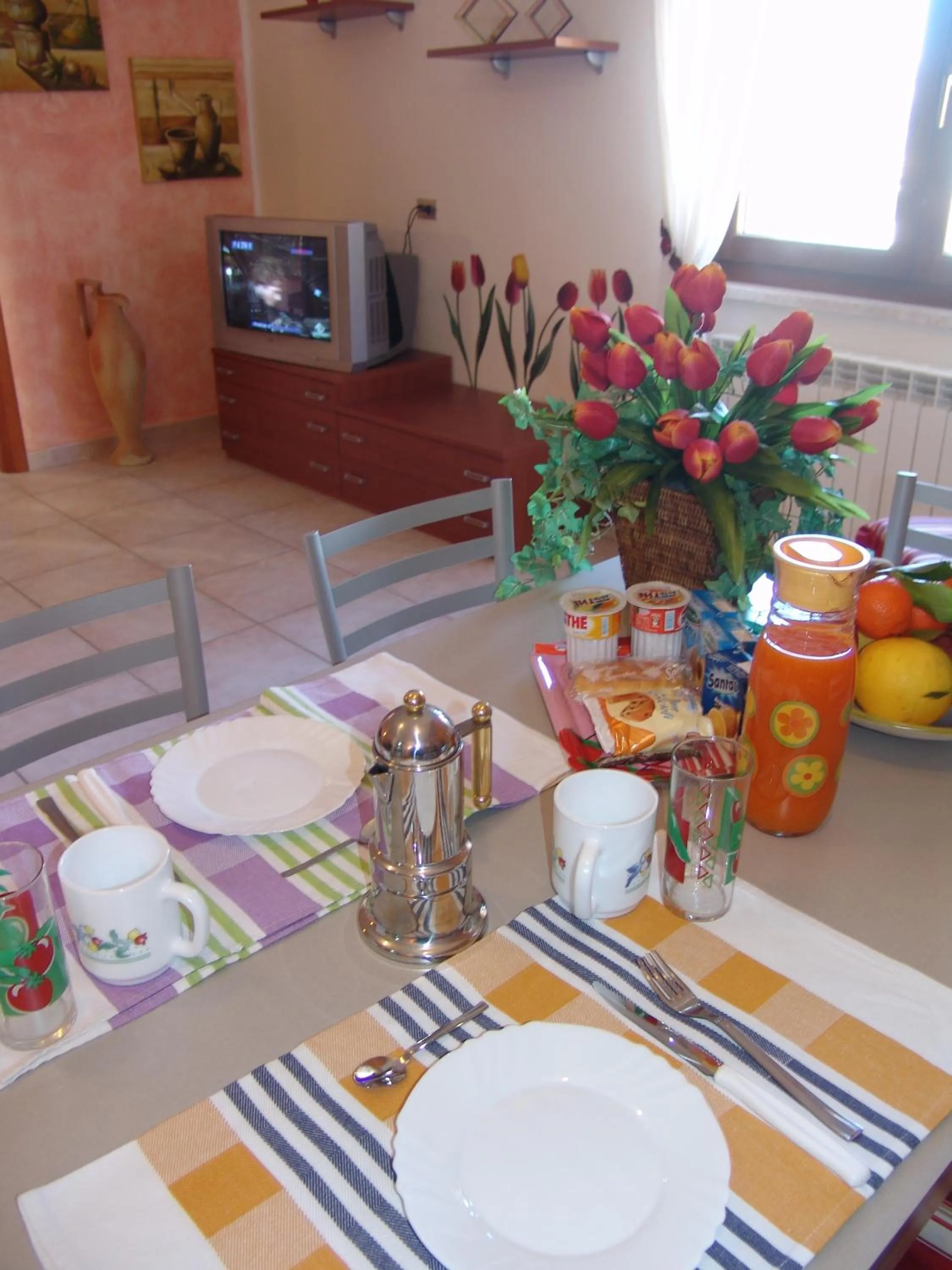 Food and drinks in B&B il Tulipano