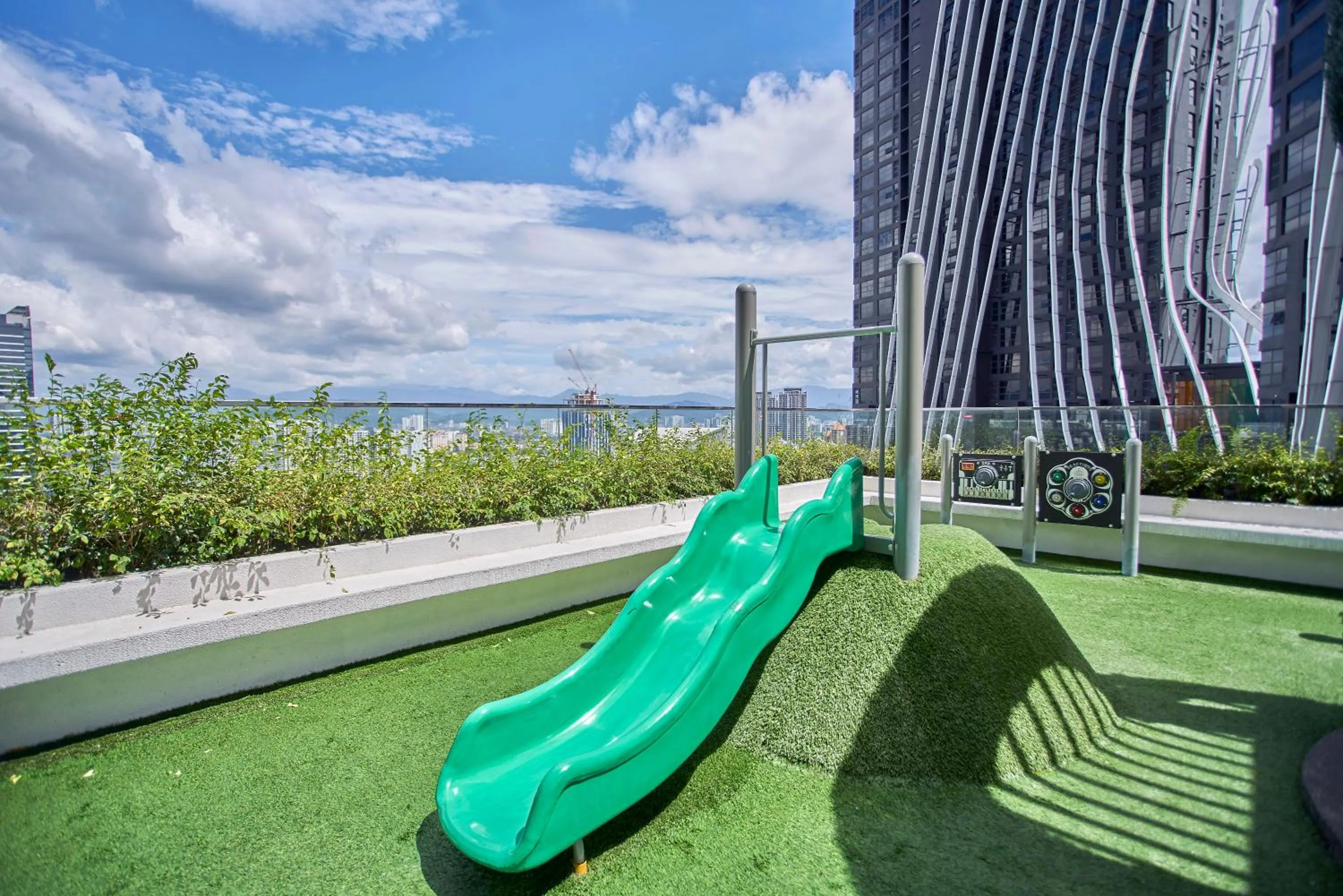 Day in Arte Mont Kiara Free Parking, Kuala Lumpur