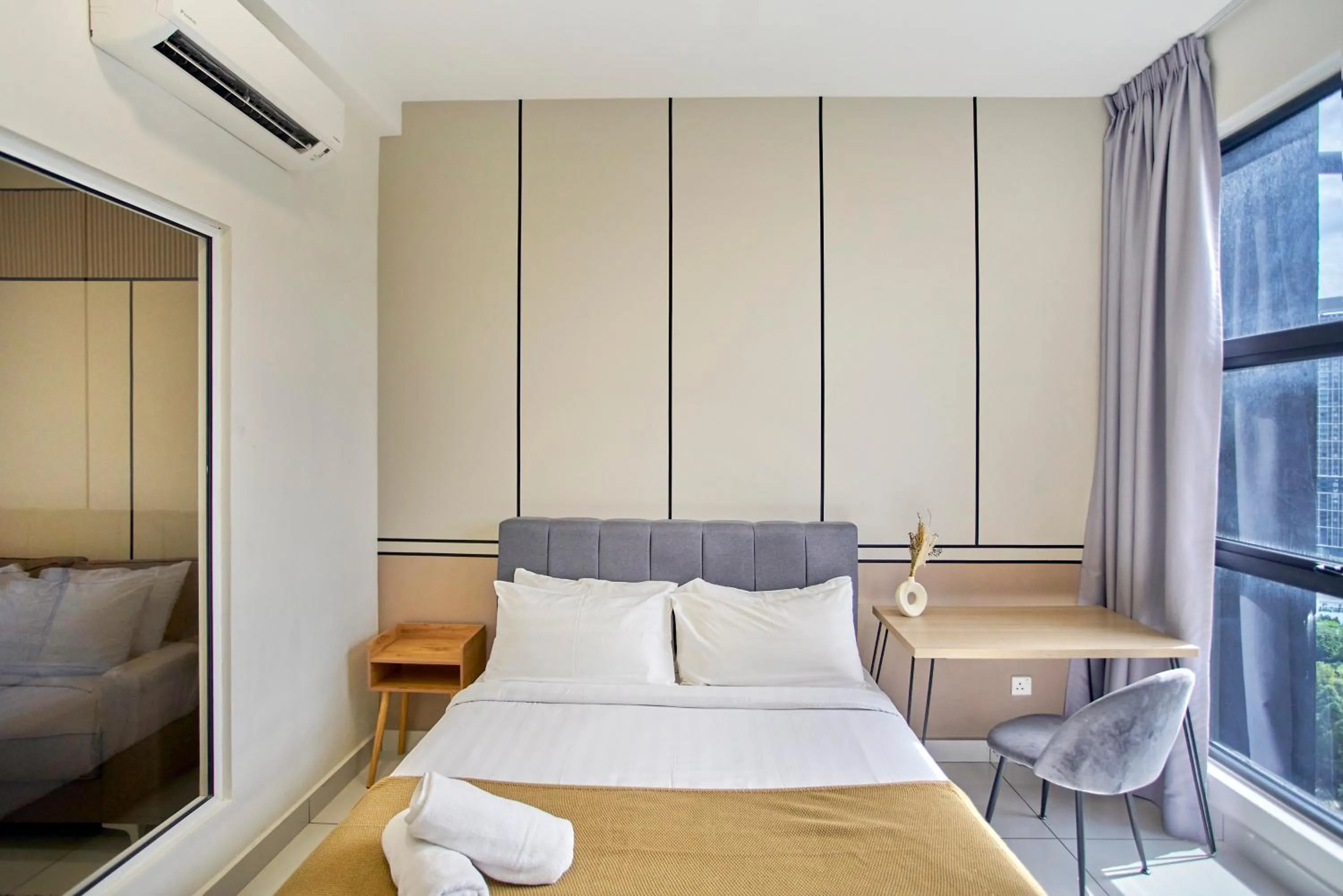 Photo of the whole room, Bed in Arte Mont Kiara Free Parking, Kuala Lumpur