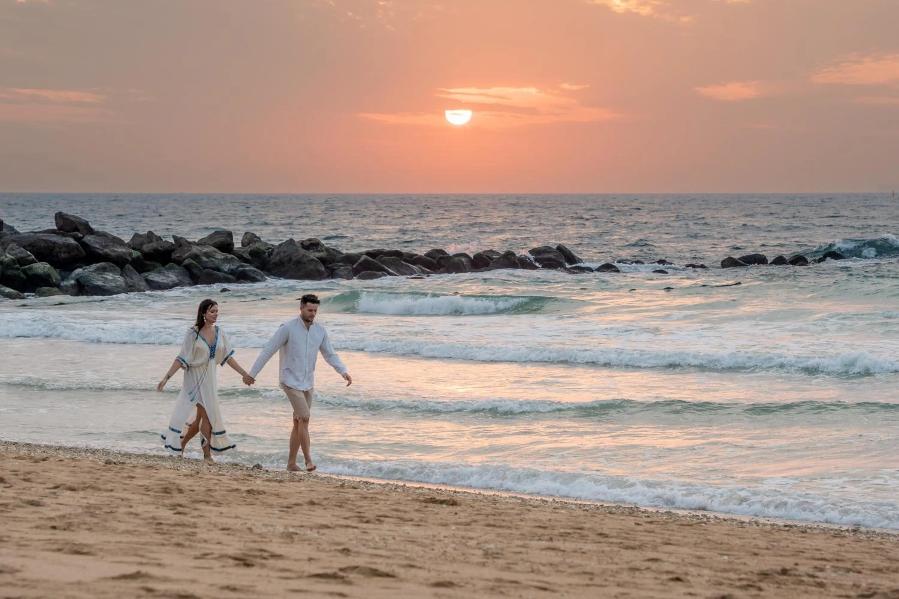 Beach in Banyan Tree Dubai at Bluewaters