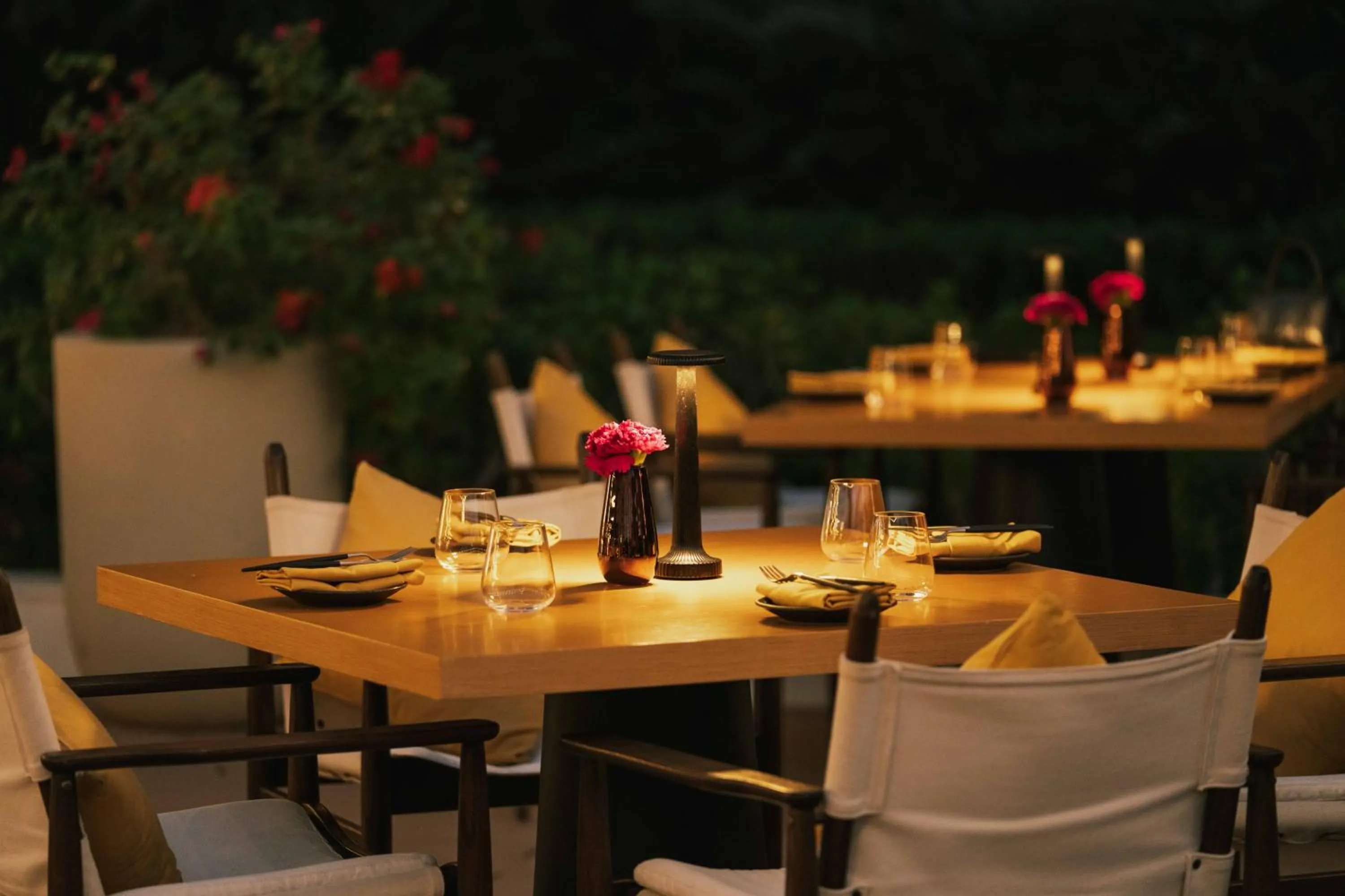 Restaurant/places to eat in Banyan Tree Dubai at Bluewaters