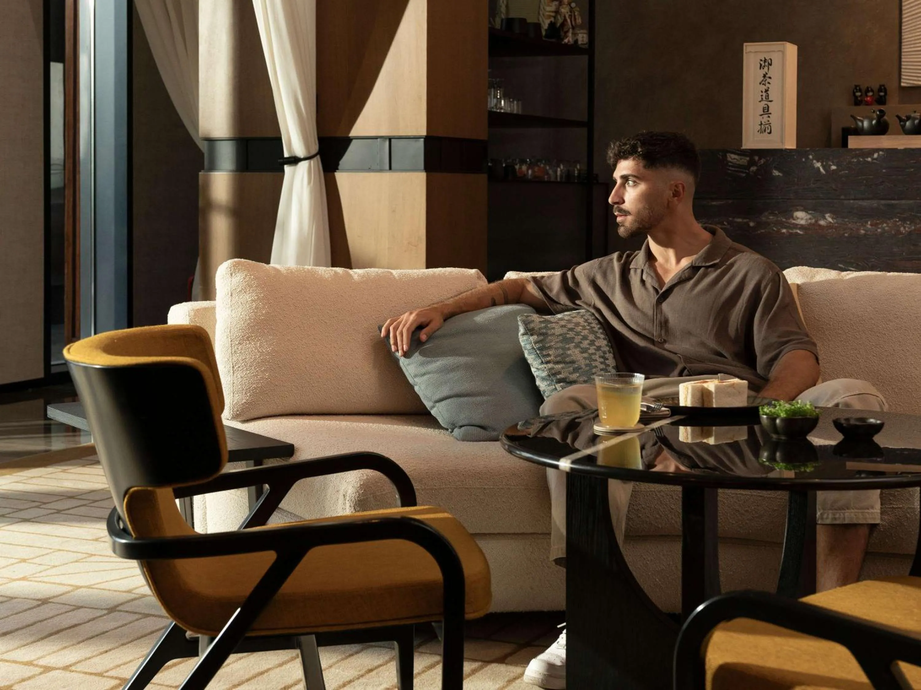 Restaurant/places to eat in Banyan Tree Dubai at Bluewaters