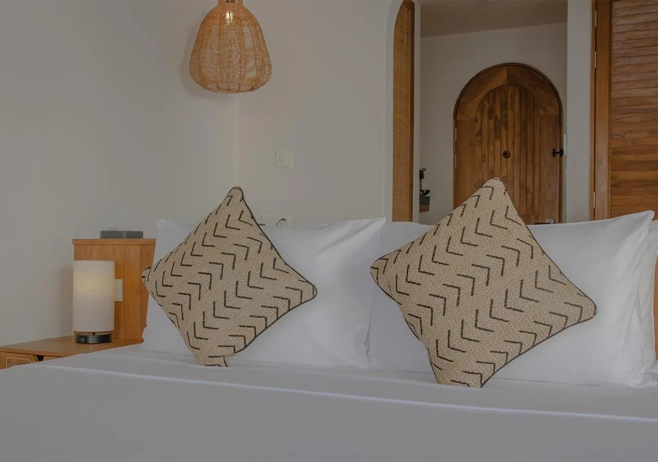 Bed in Stone Hotels Dhiffushi