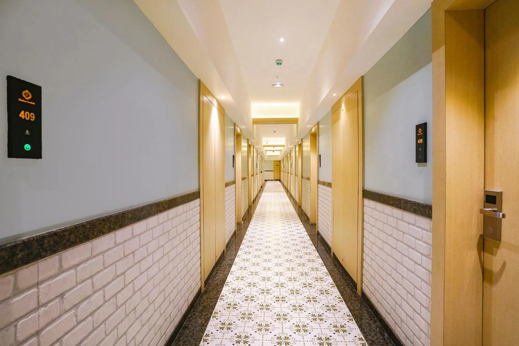 Lobby or reception in FabHotel Prime Shubham Comforts