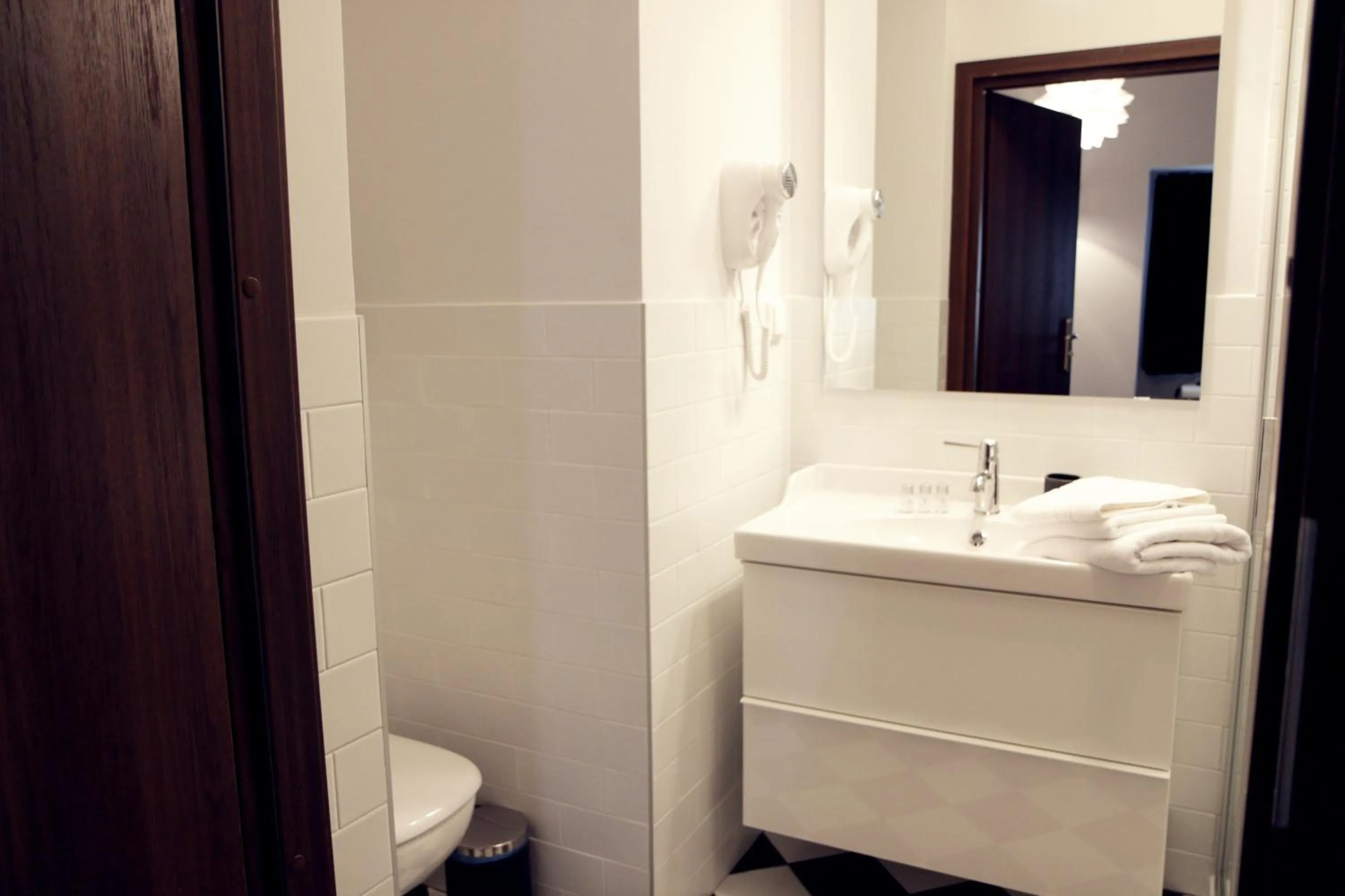 Bathroom in Hotel Grodzka 20