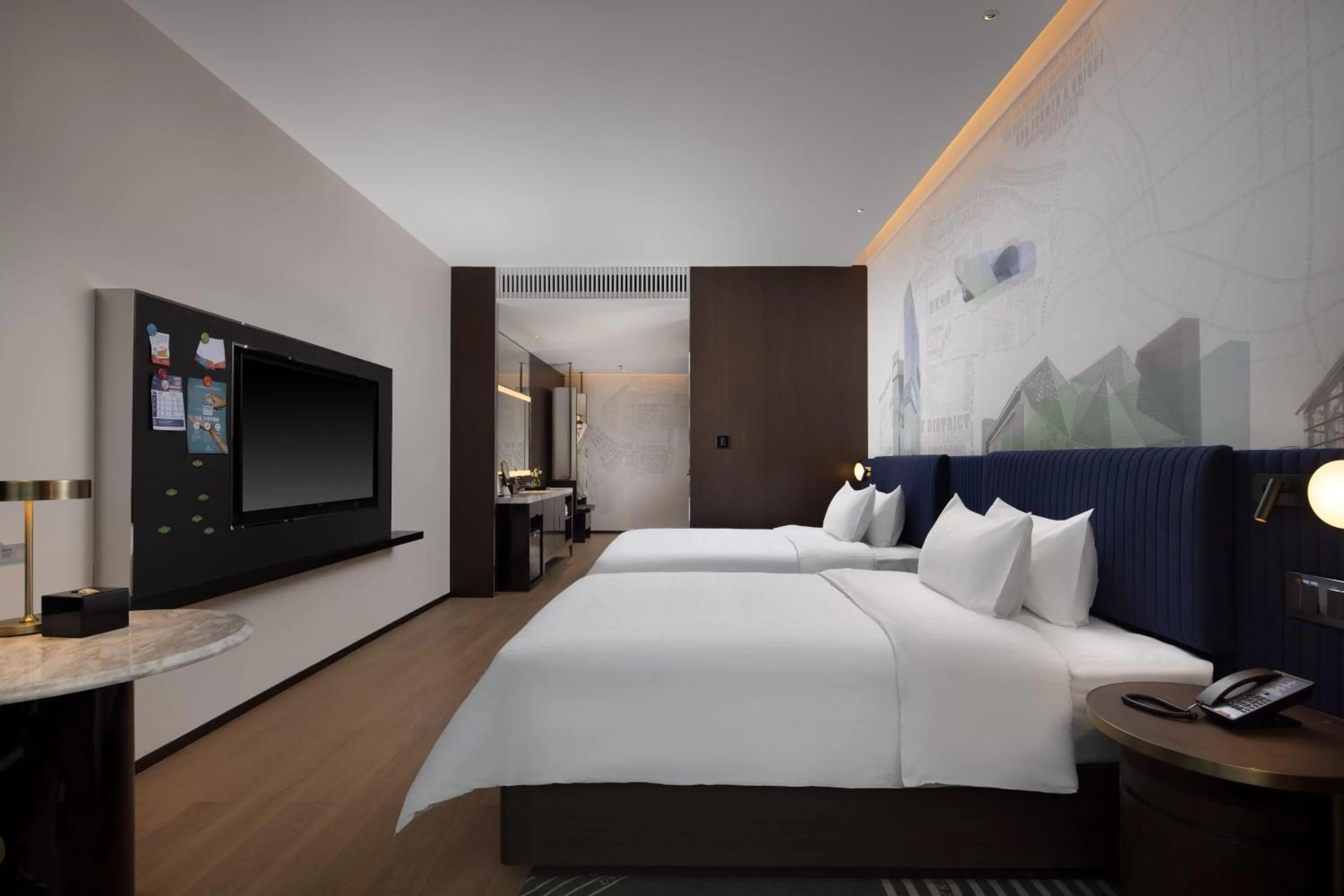 Photo of the whole room, Bed in Hampton by Hilton Shenzhen Nanshan Science and Technology Park