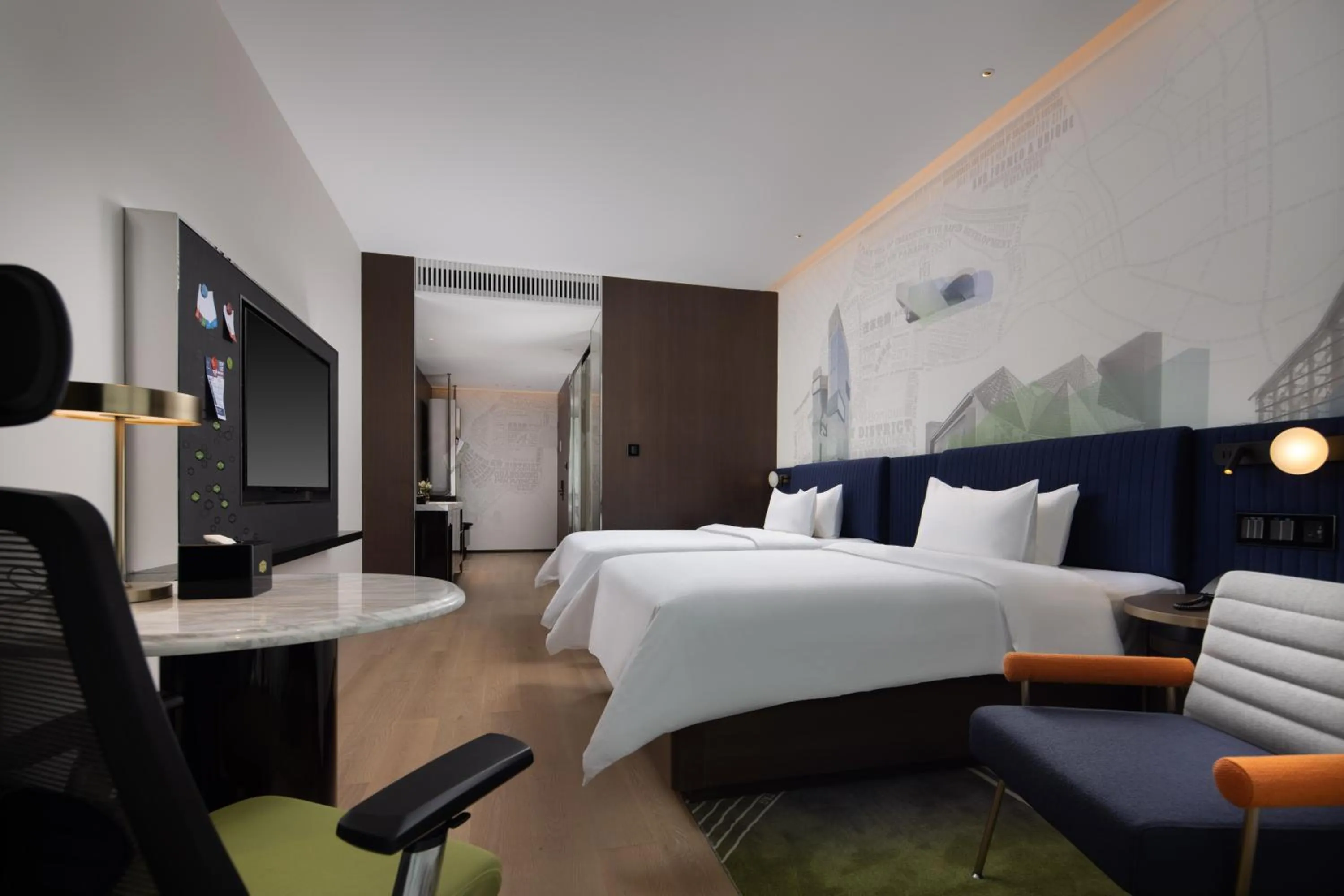 Photo of the whole room, Bed in Hampton by Hilton Shenzhen Nanshan Science and Technology Park