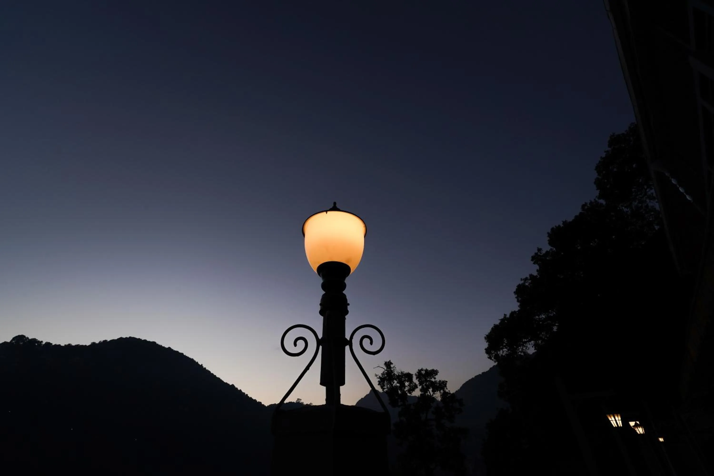 Night in Hotel Silverton