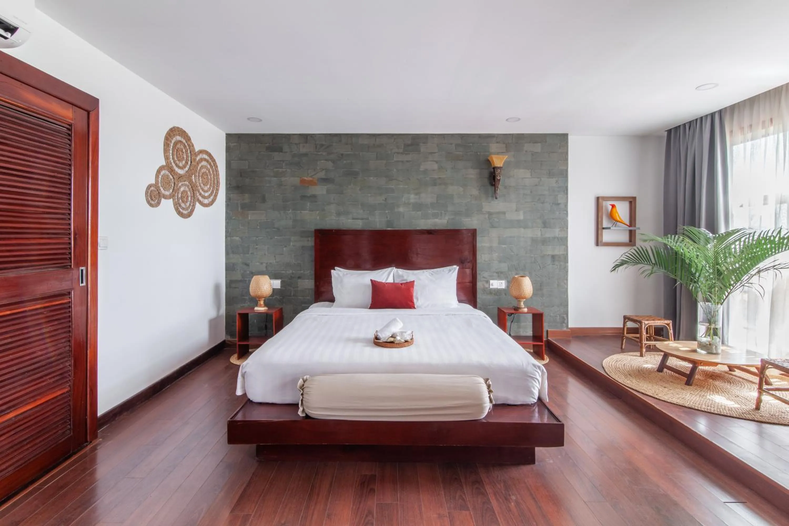 Bed in Angkor Eden Boutique Hotel