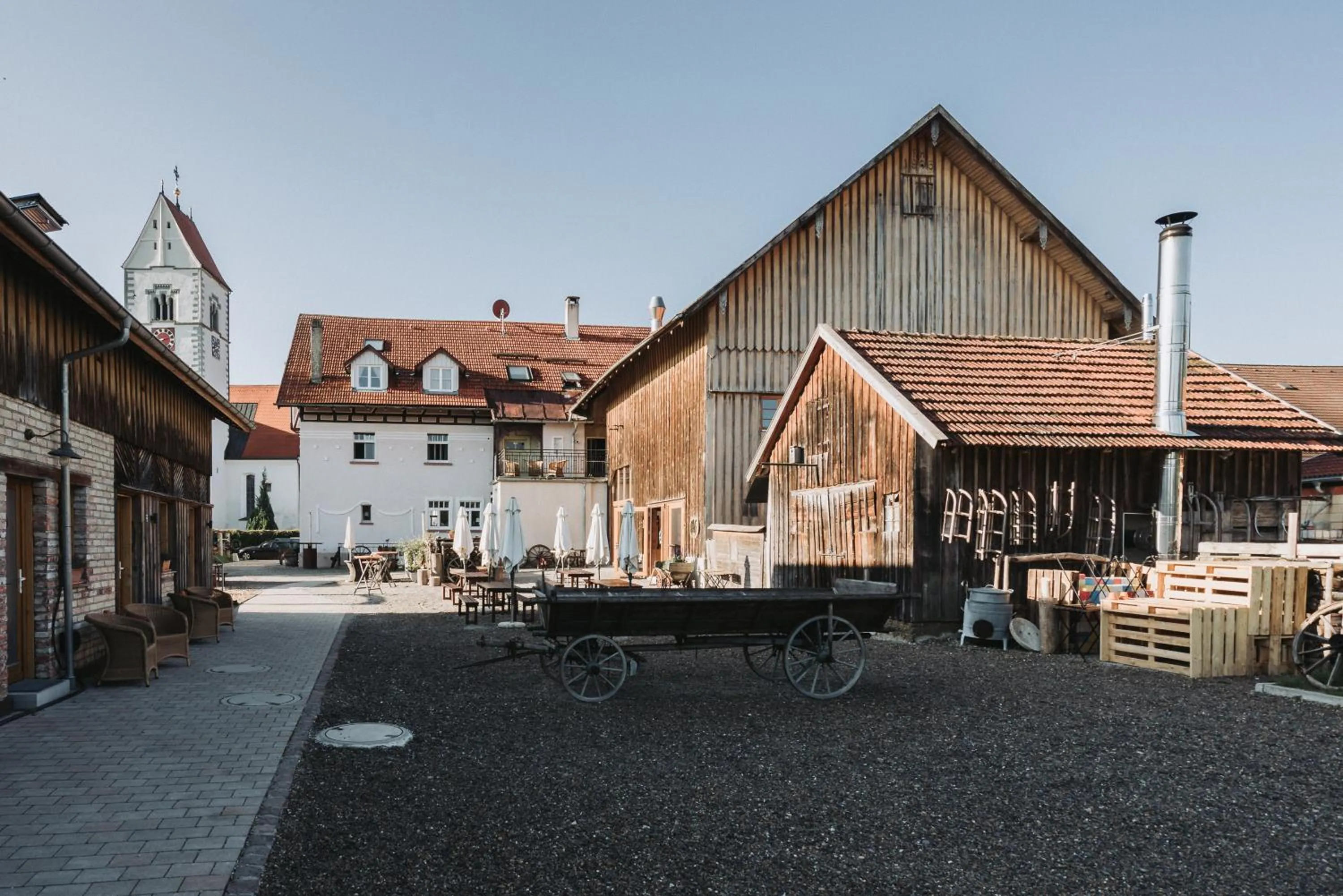 Property building in Allgäuer Genusshotel und Historischer Dorfgasthof Hirsch
