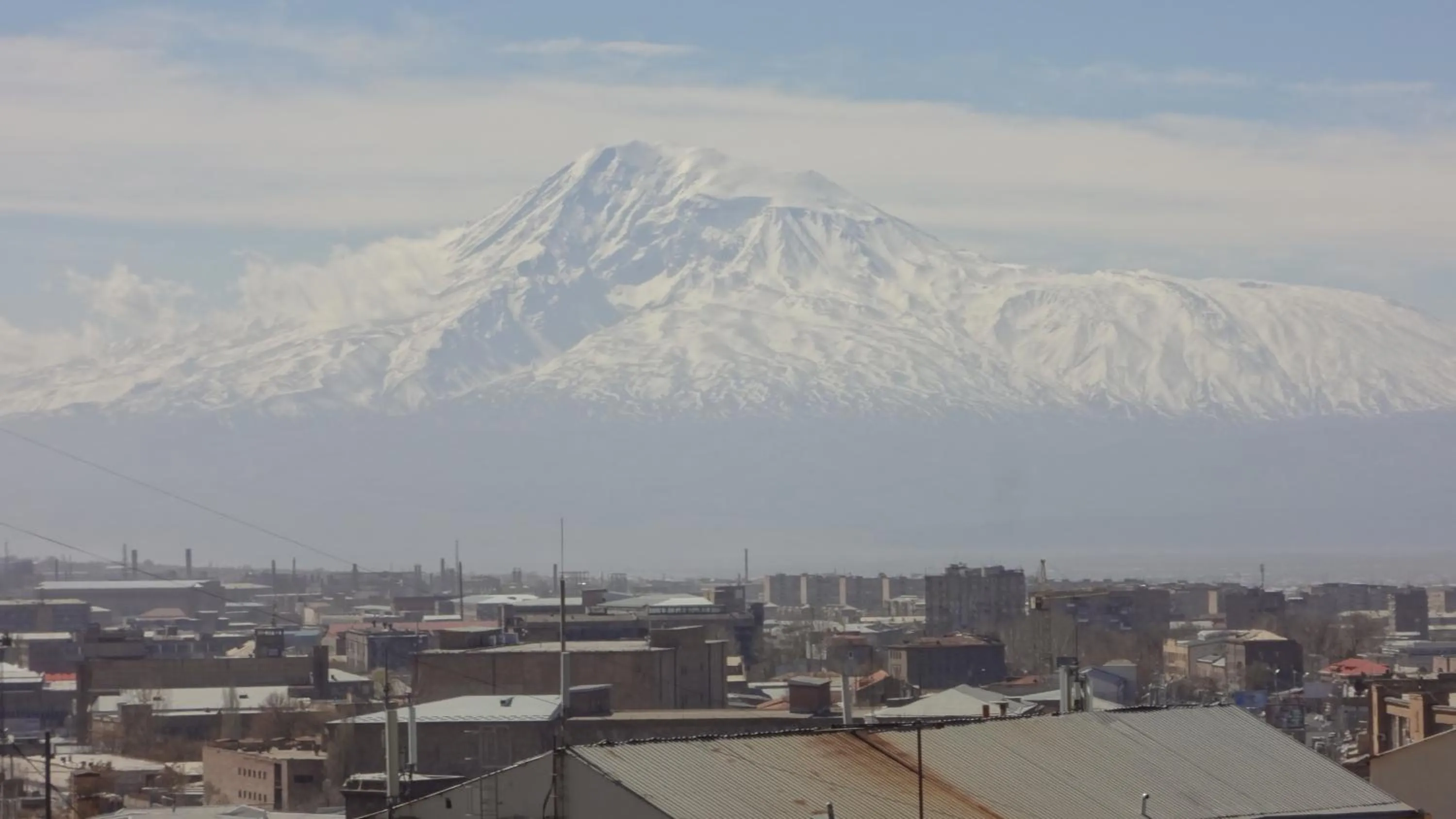 Mountain view in Kantar Hotel