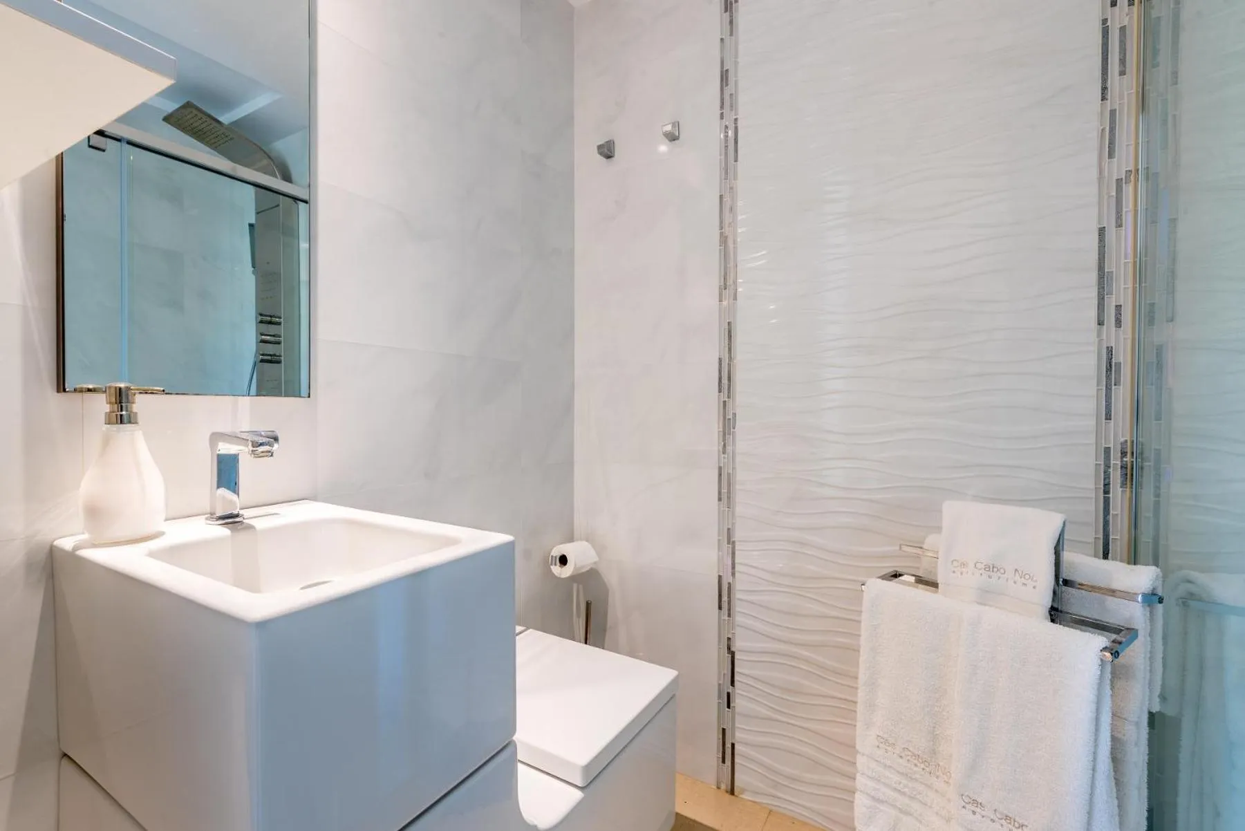 Bathroom in Cas Cabo Nou Agroturismo Adults Only