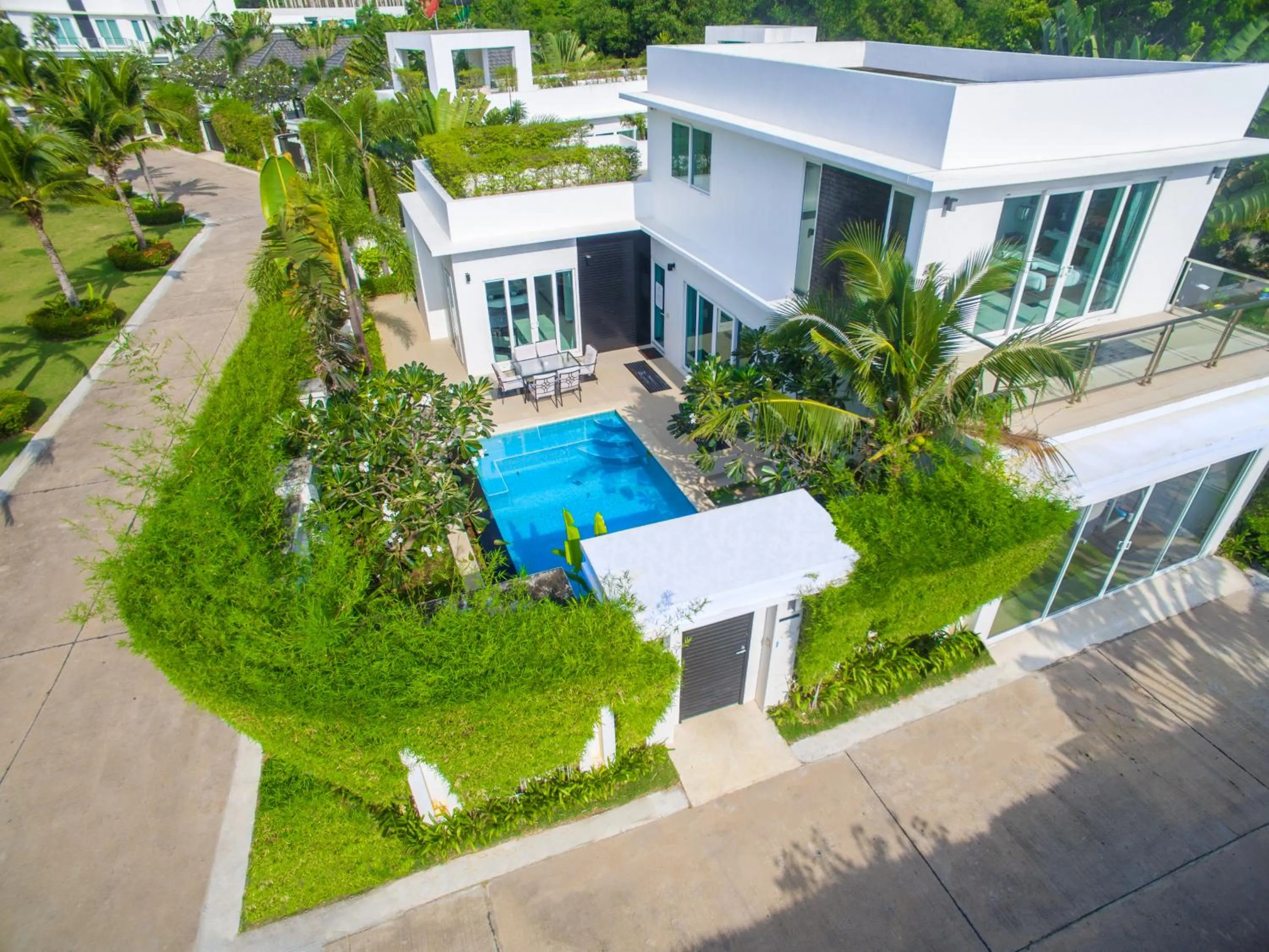 Bird's eye view in Villas In Pattaya